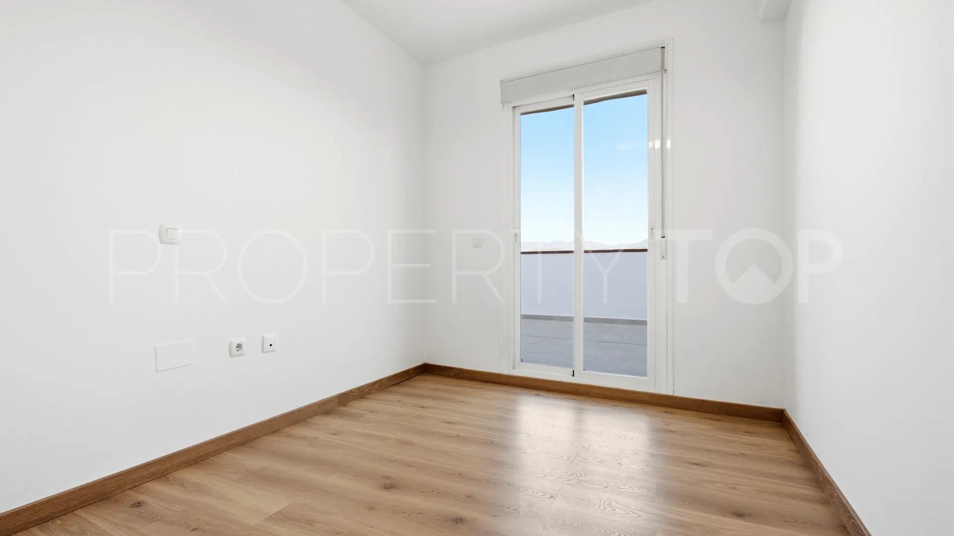 Penthouse with 3 bedrooms for sale in San Pedro de Alcantara
