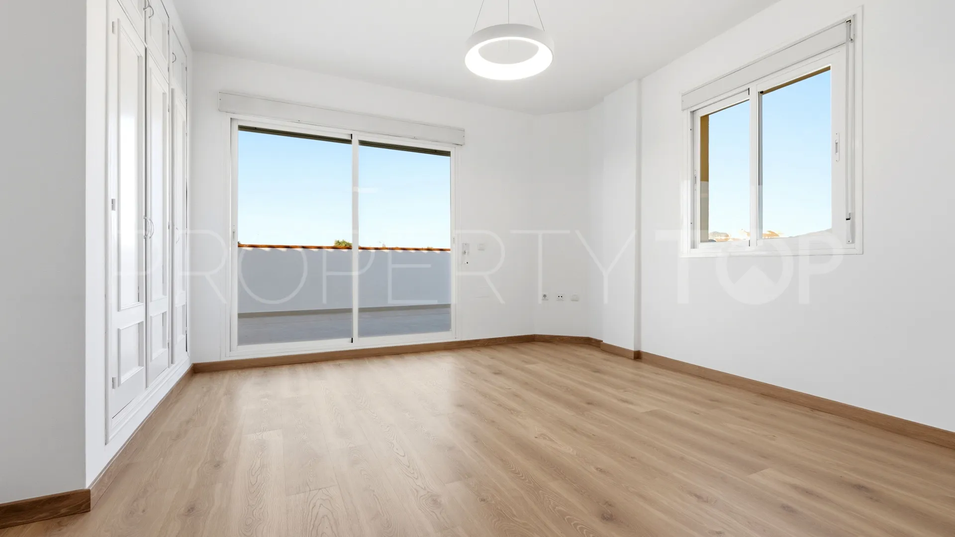 Penthouse with 3 bedrooms for sale in San Pedro de Alcantara