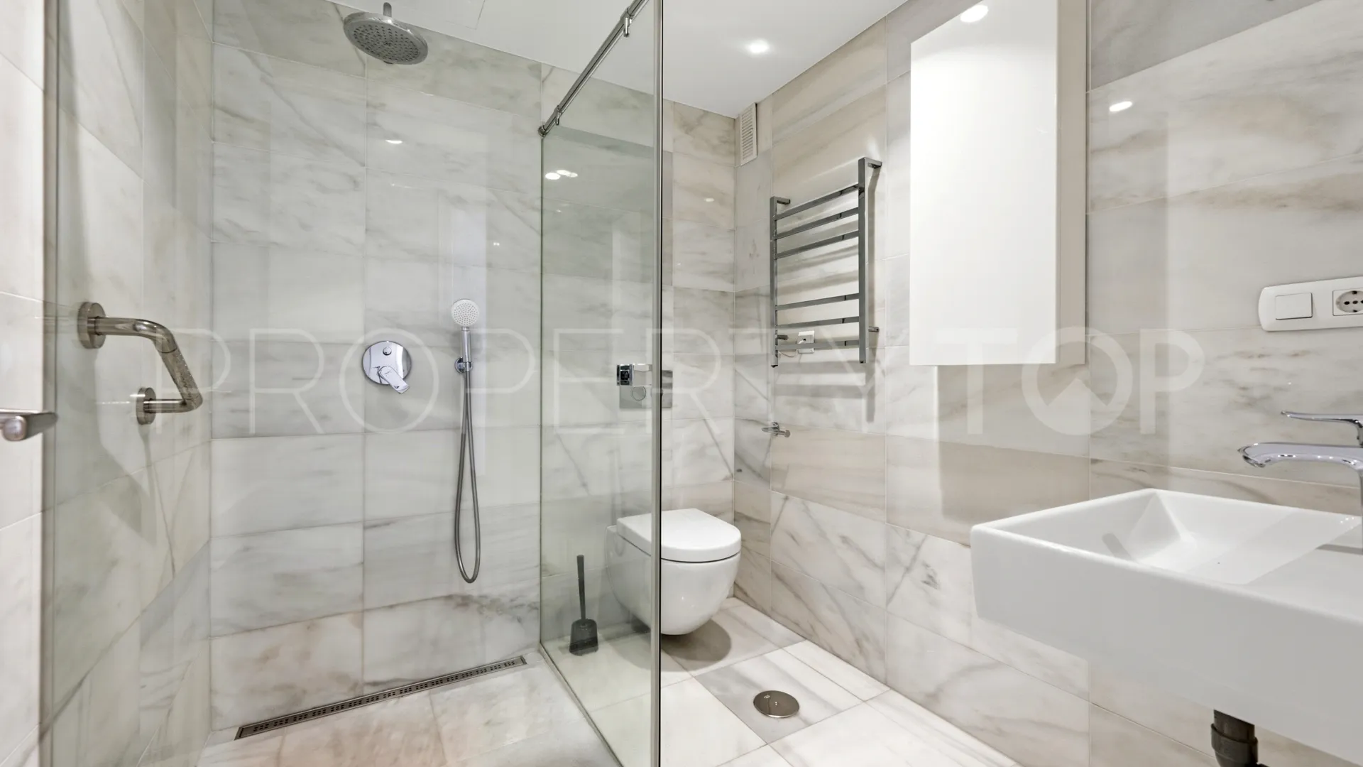 Penthouse with 3 bedrooms for sale in San Pedro de Alcantara
