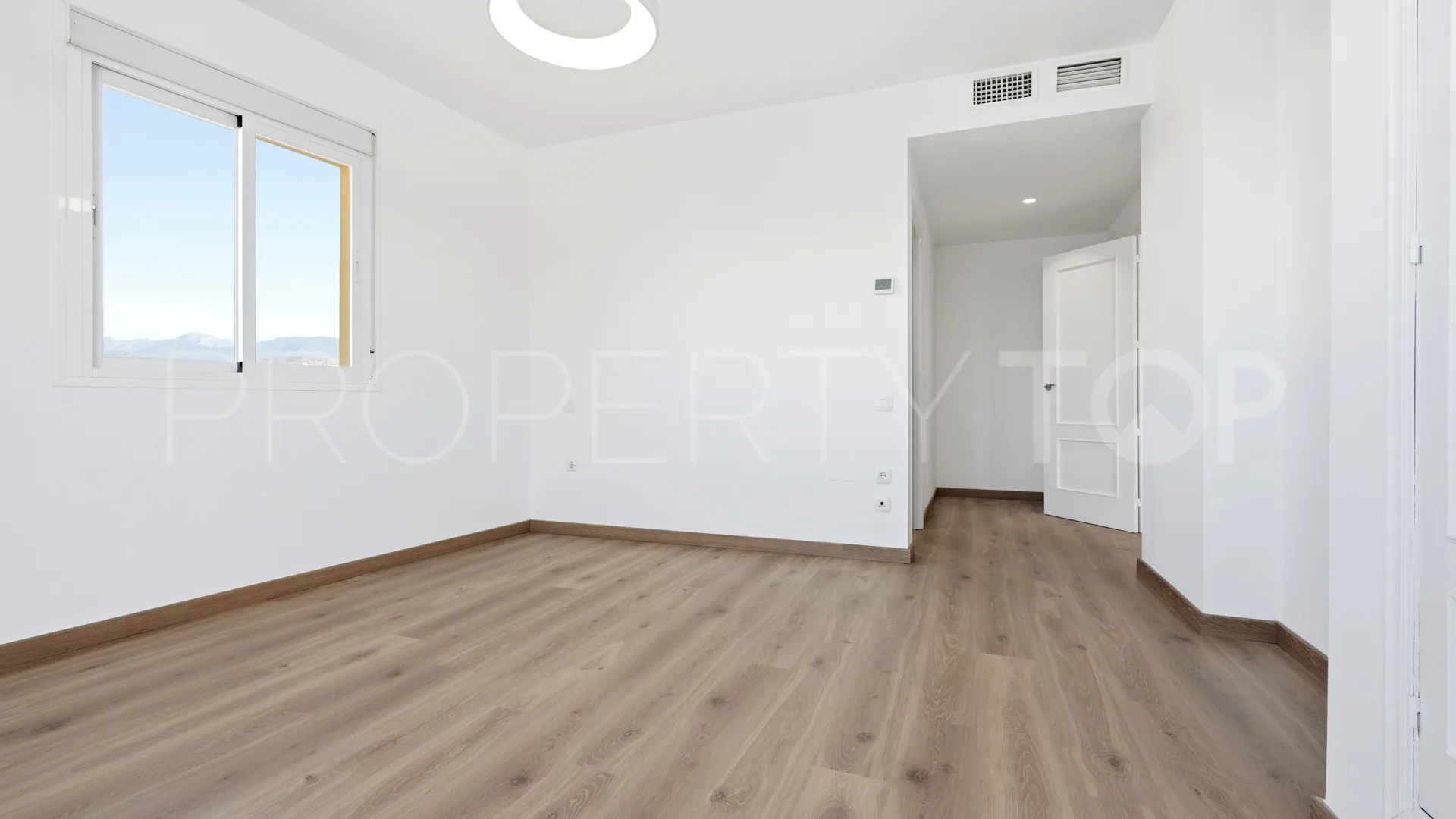 Penthouse with 3 bedrooms for sale in San Pedro de Alcantara