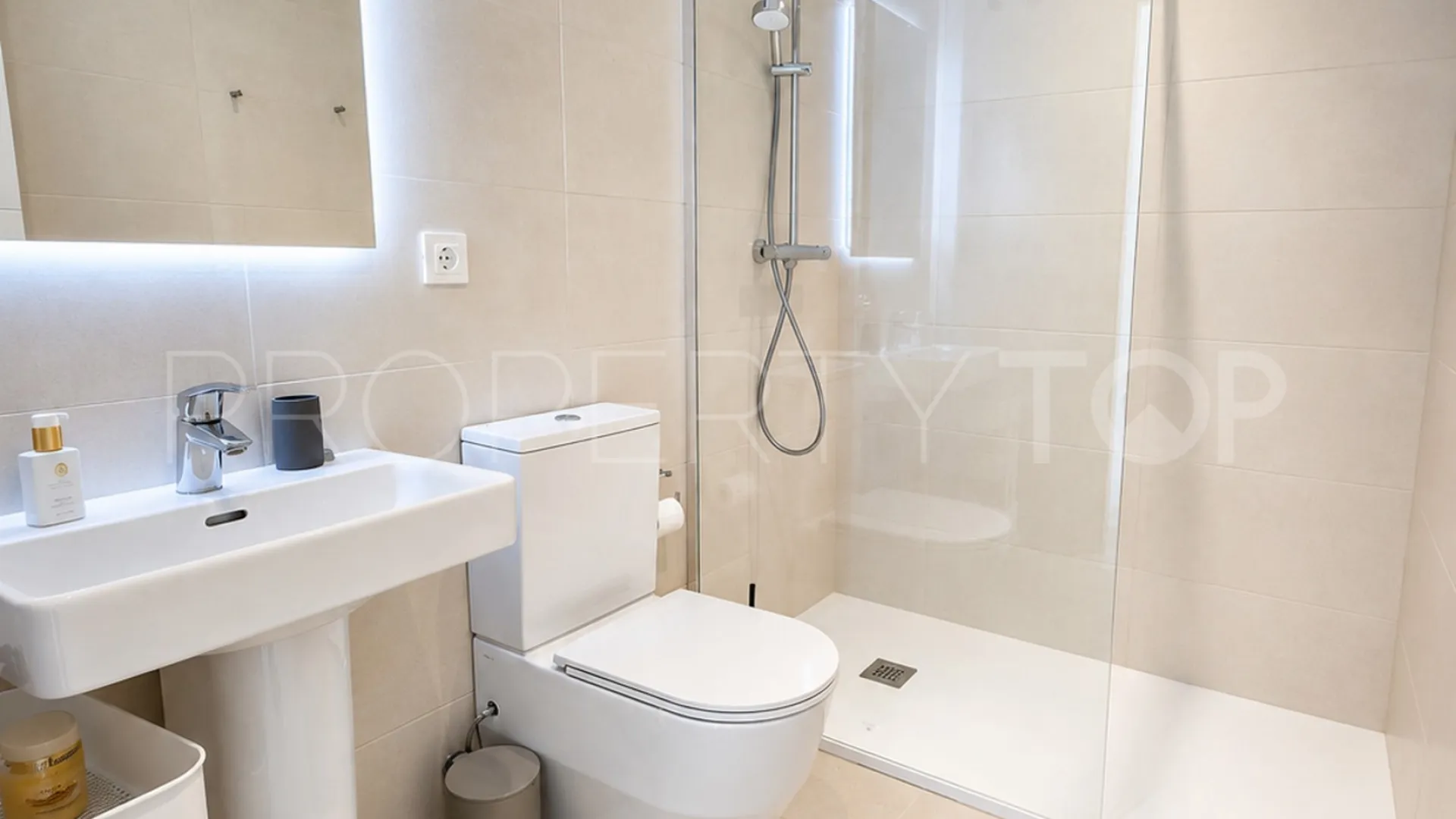 Se vende Ático en Mijas con 3 dormitorios