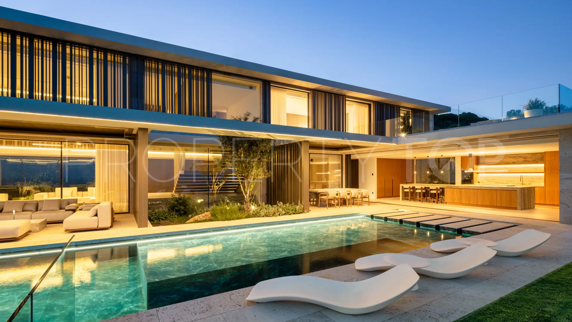 For sale La Reserva villa