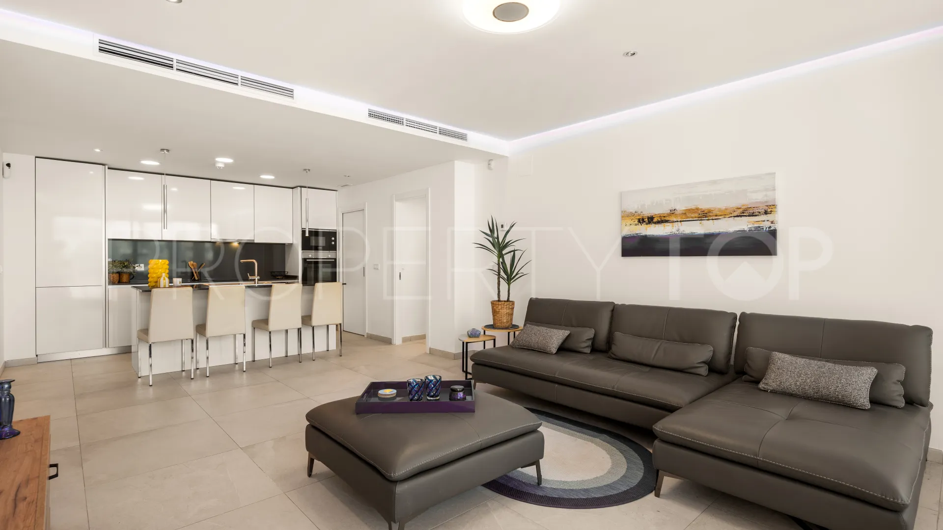 Buy penthouse in La Quinta with 3 bedrooms
