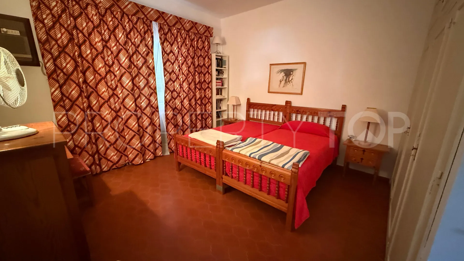 Se vende casa en Nueva Andalucia