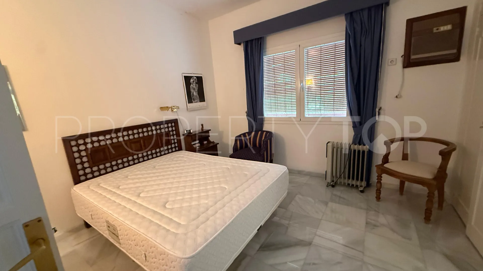 Se vende casa en Nueva Andalucia
