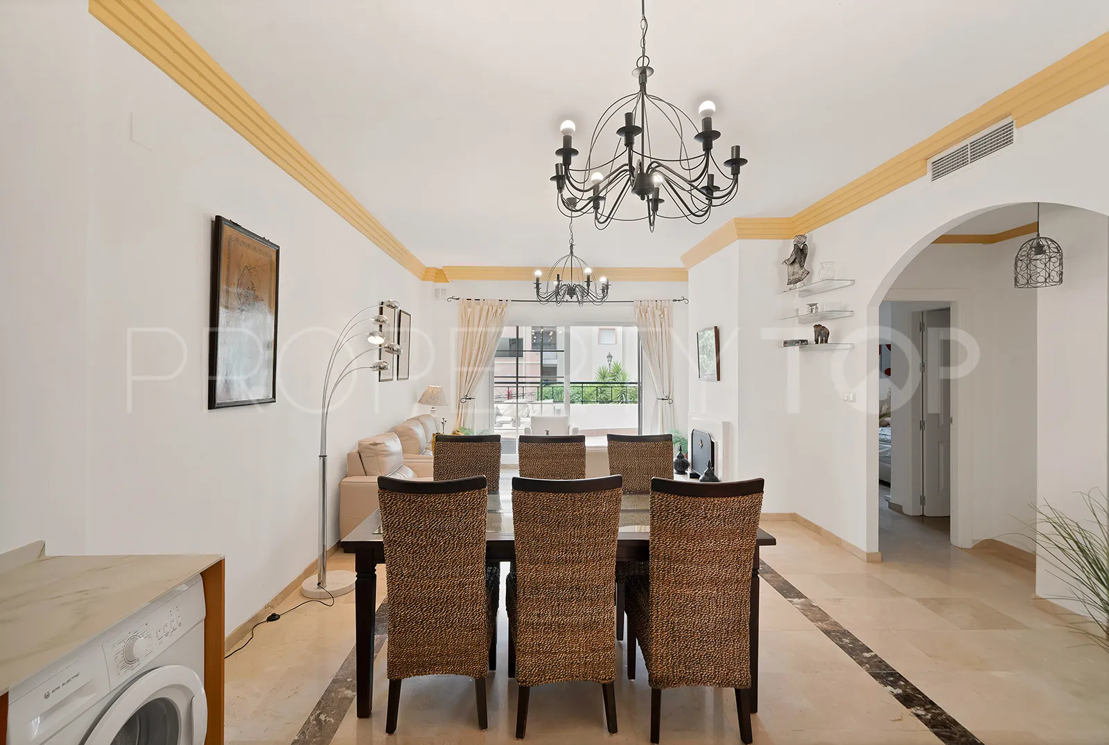 3 bedrooms ground floor apartment in Nueva Andalucia for sale