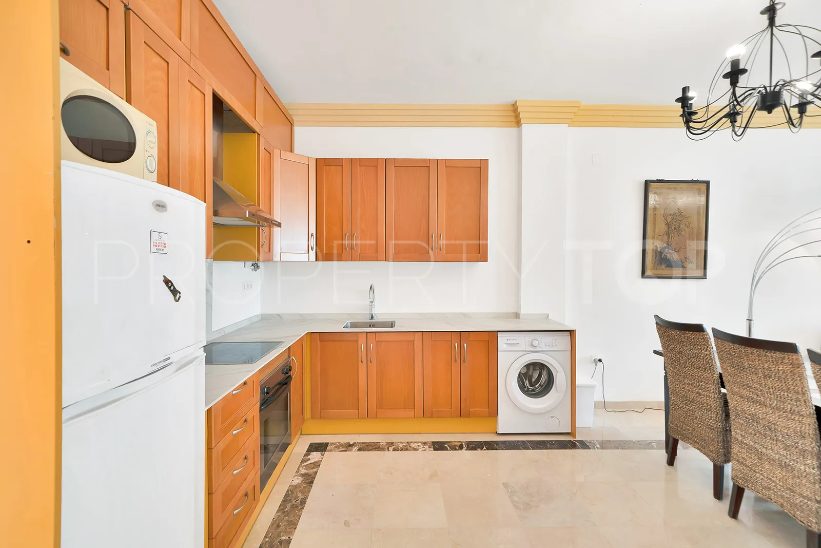 3 bedrooms ground floor apartment in Nueva Andalucia for sale