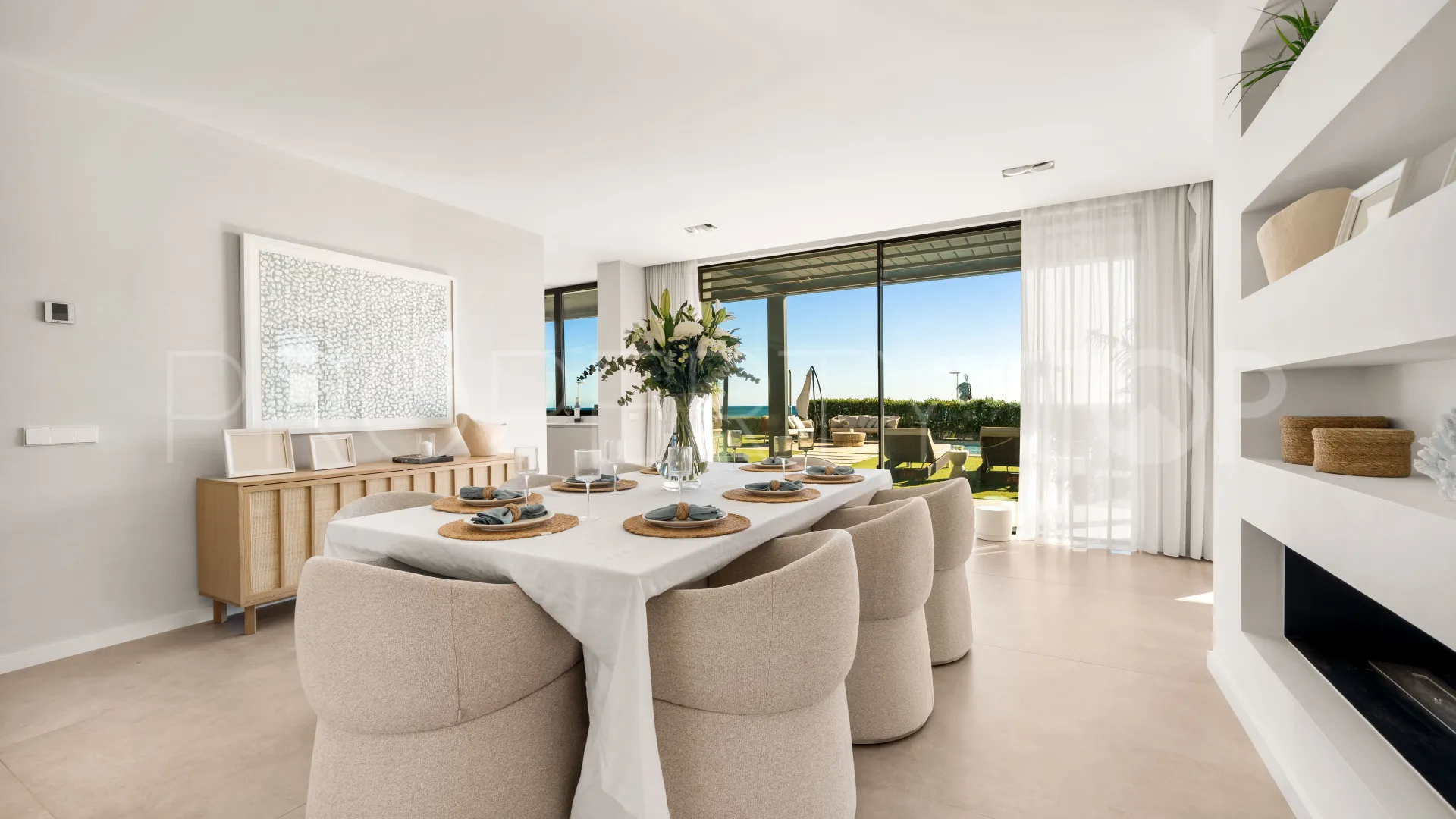 Buy 5 bedrooms villa in New Golden Mile