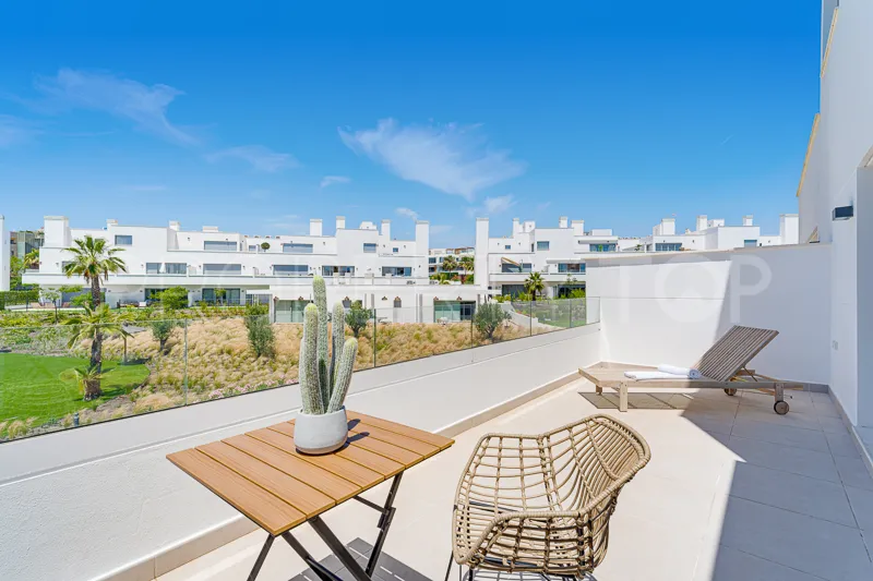 Apartment for sale in Estepona East