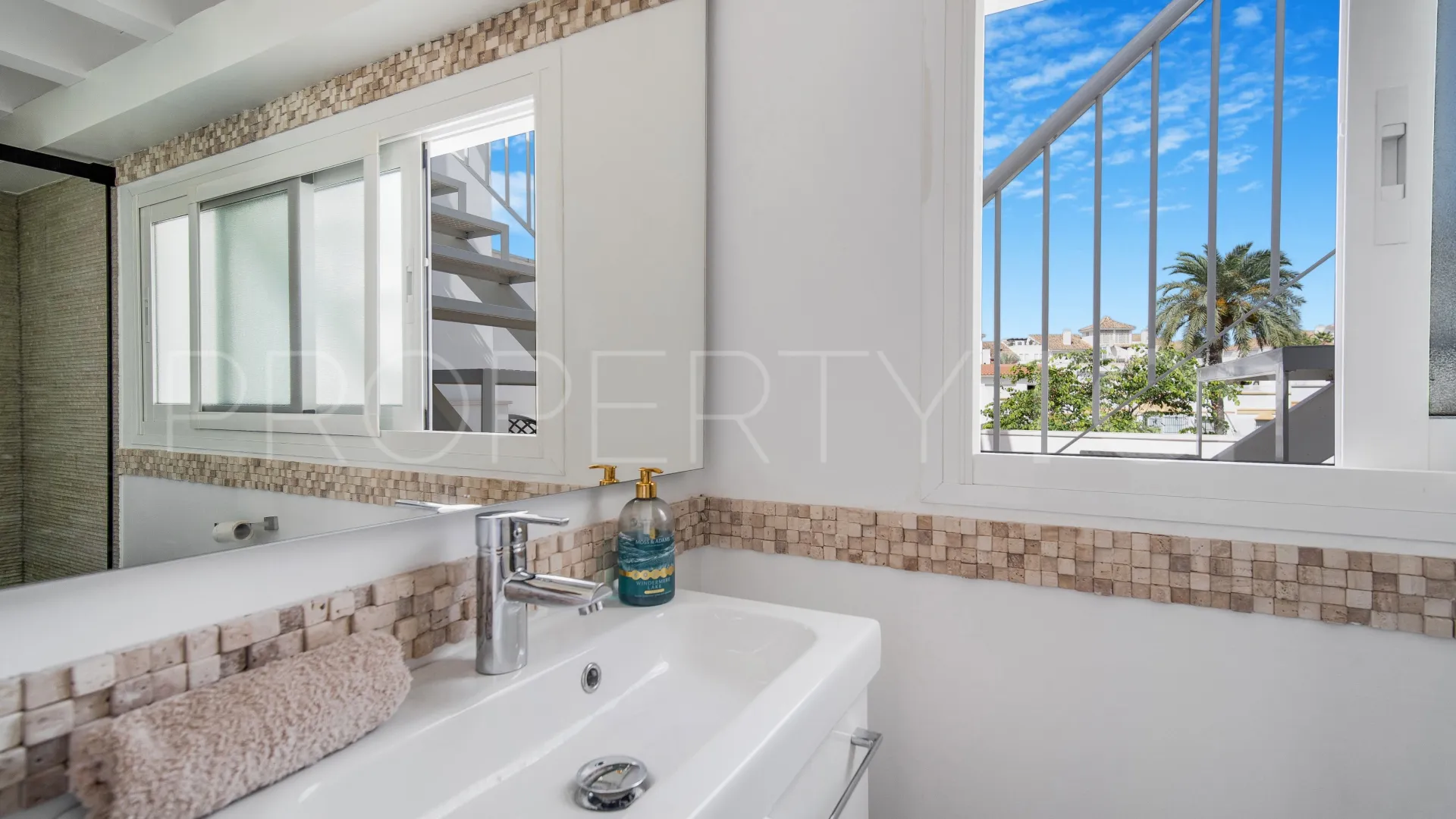 For sale Marbella Golden Mile town house with 4 bedrooms