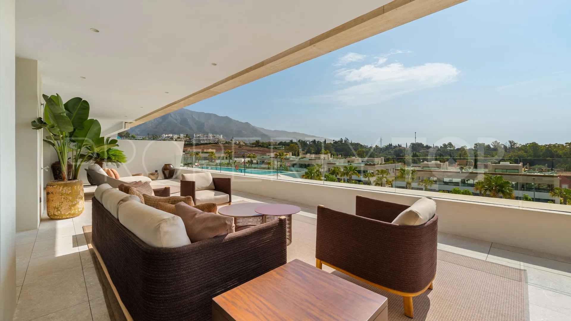 Marbella Golden Mile 4 bedrooms duplex penthouse for sale