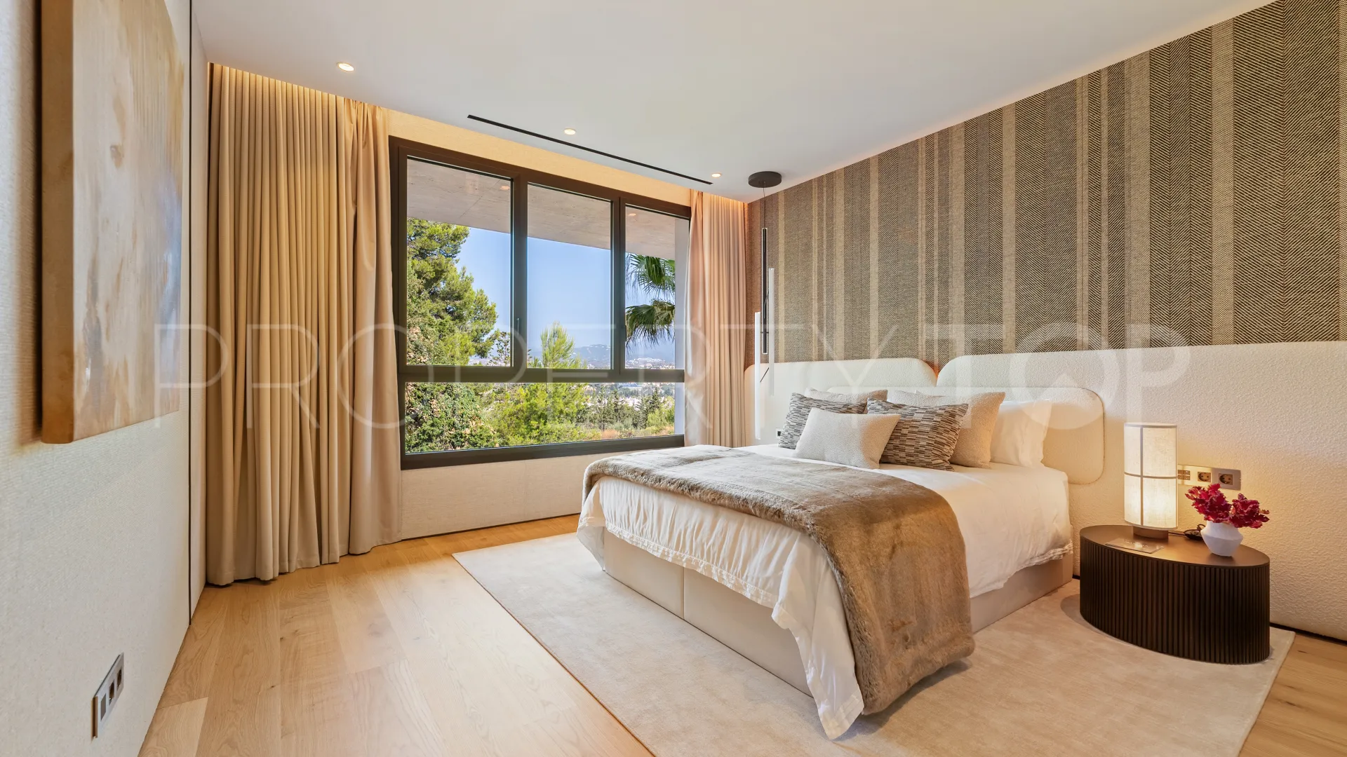 Marbella Golden Mile 4 bedrooms duplex penthouse for sale