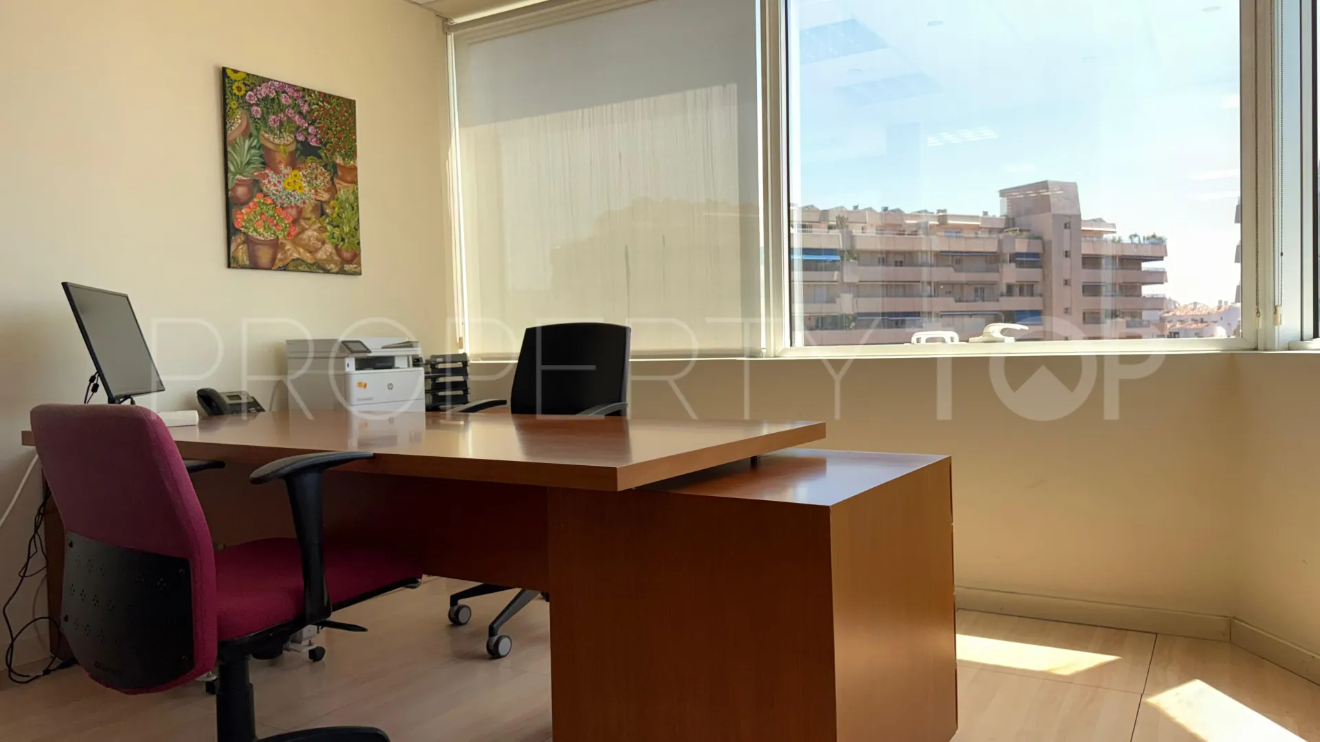 Office for sale in Marbella - Puerto Banus