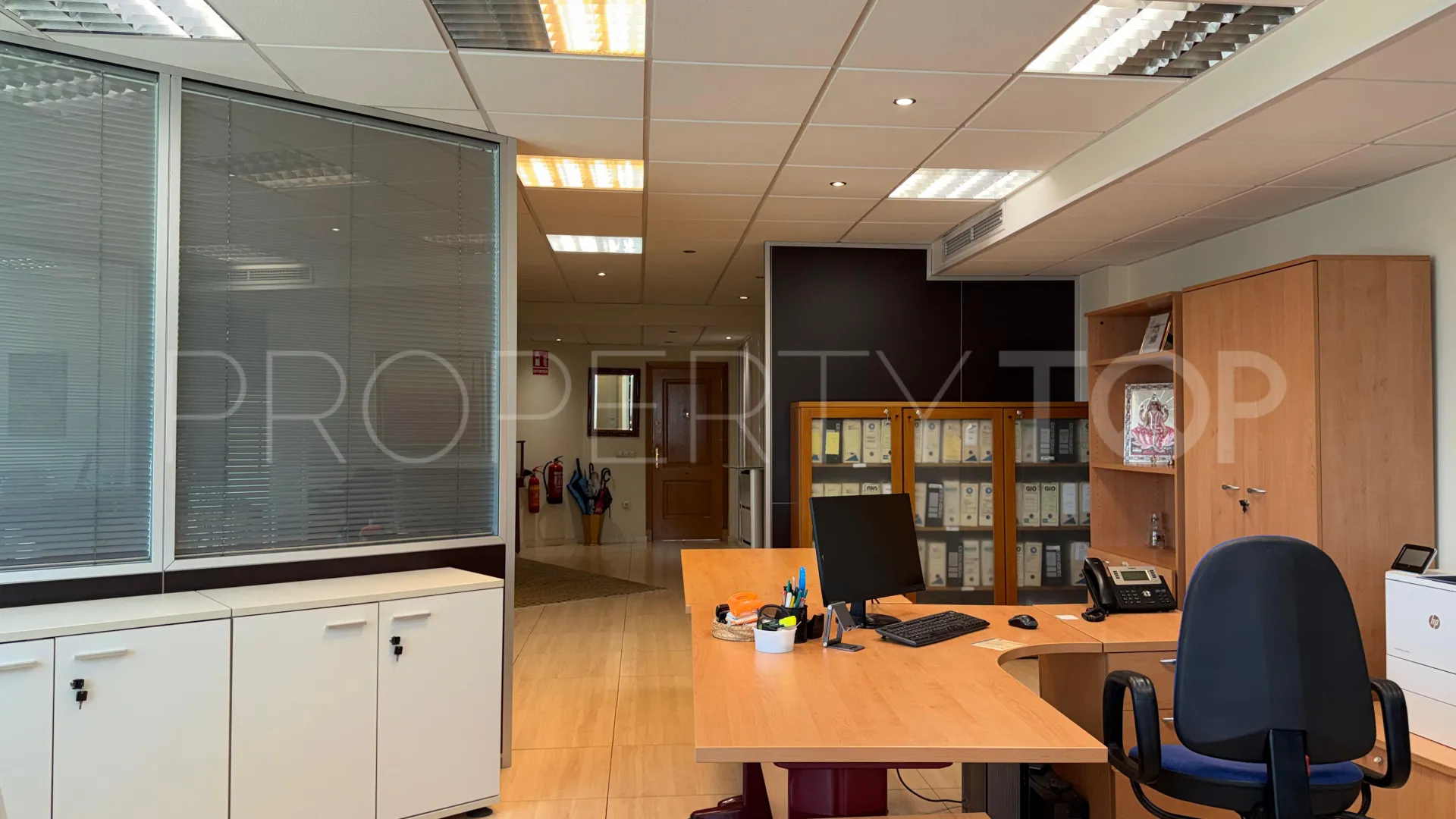 Office for sale in Marbella - Puerto Banus