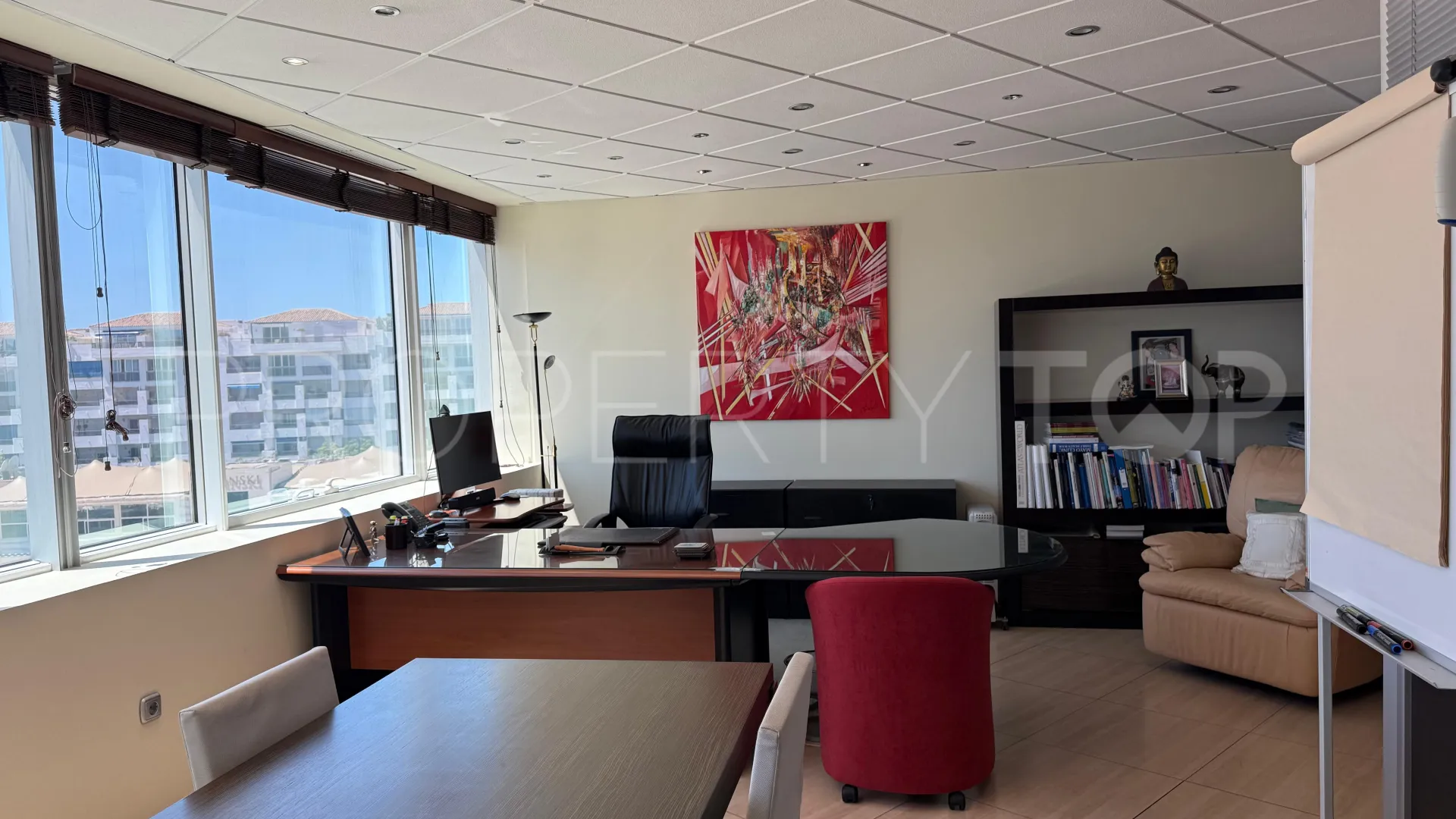Office for sale in Marbella - Puerto Banus