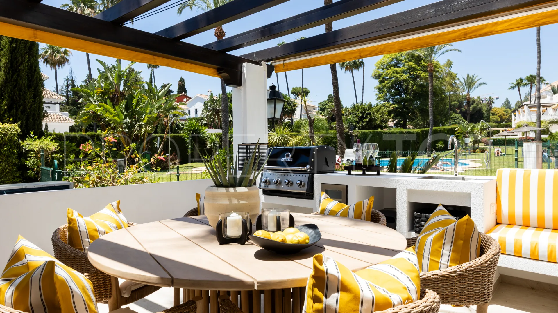 For sale Nueva Andalucia apartment