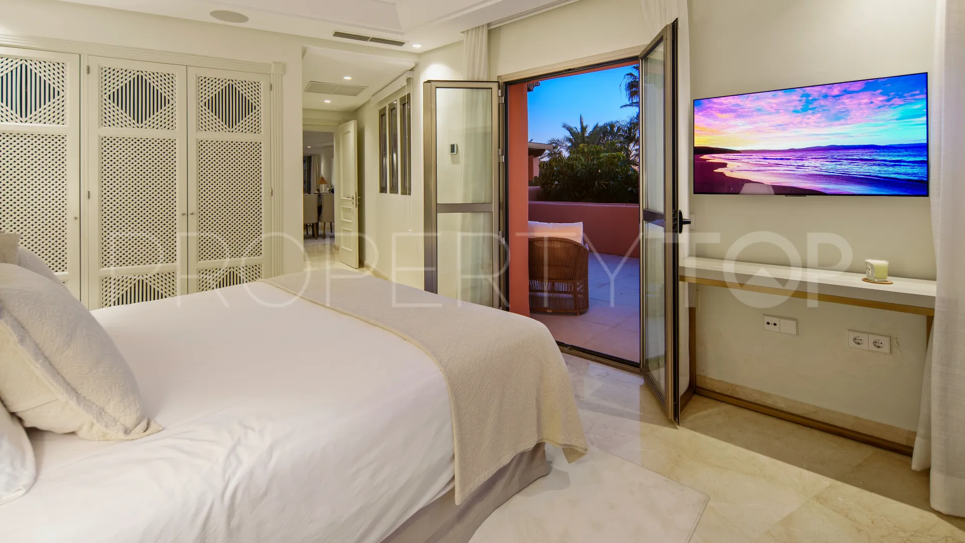 For sale duplex penthouse in La Morera with 3 bedrooms