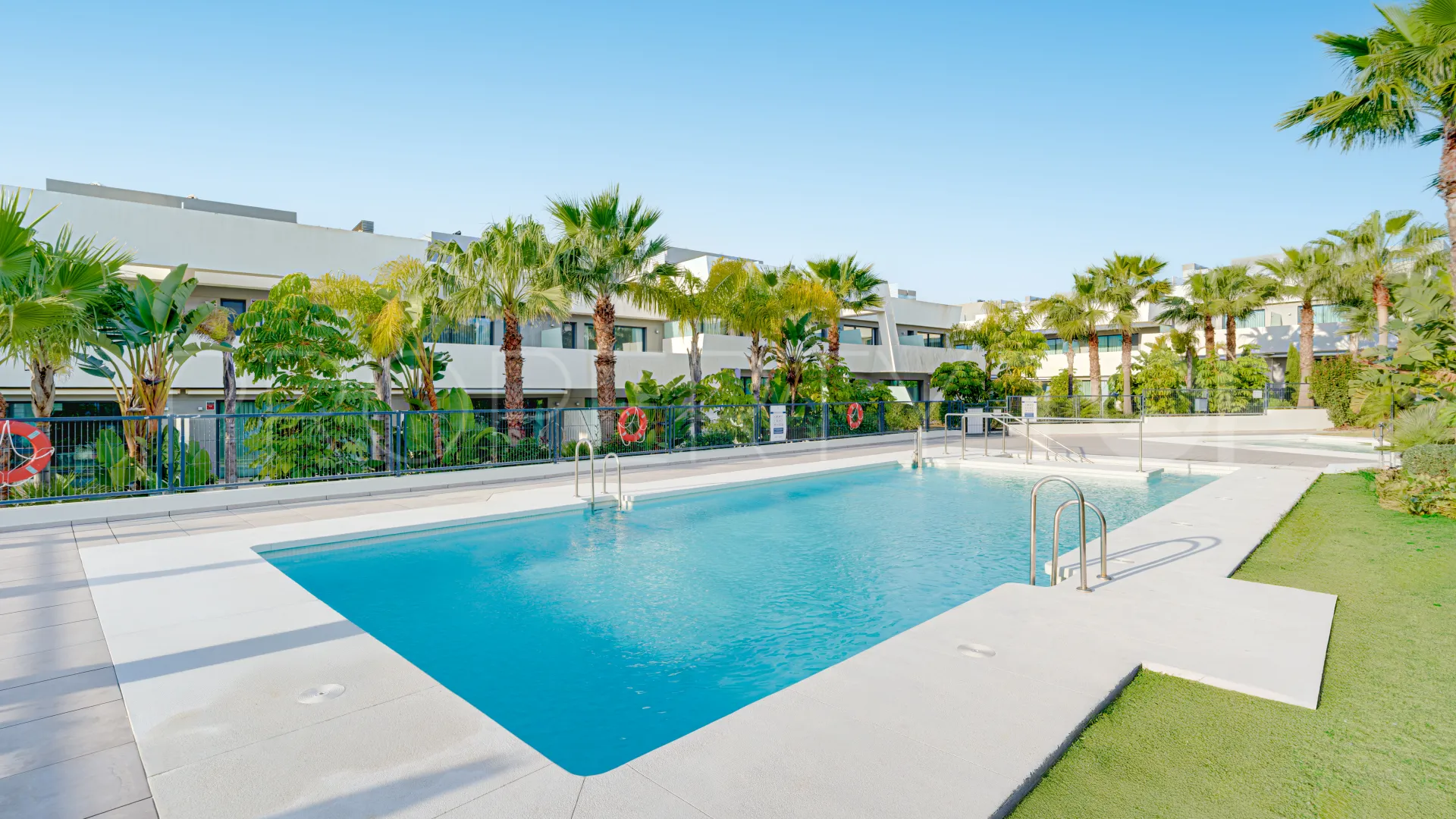 4 bedrooms town house in Cala de Mijas for sale