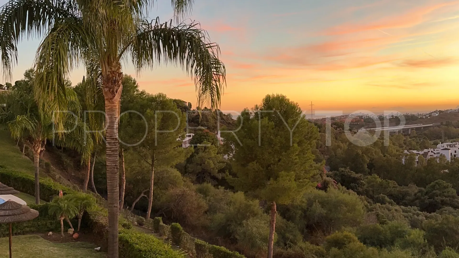 Se vende apartamento de 3 dormitorios en Benahavis