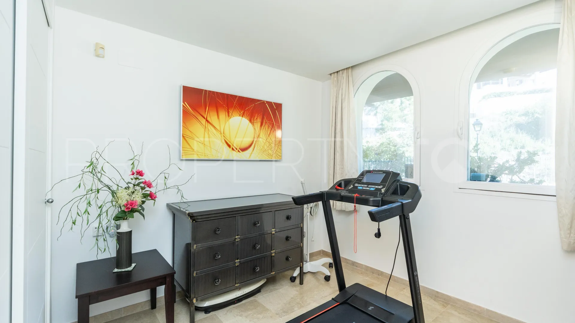 Se vende apartamento de 3 dormitorios en Benahavis
