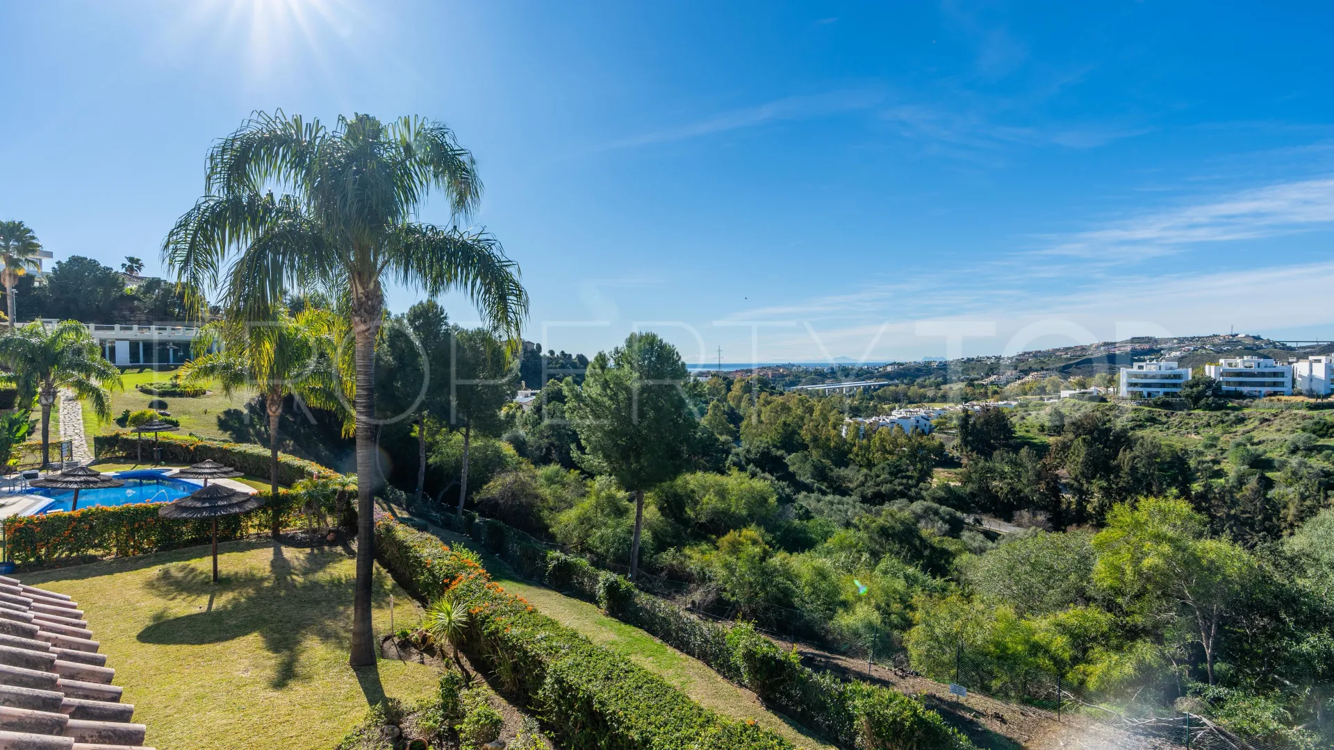 Se vende apartamento de 3 dormitorios en Benahavis