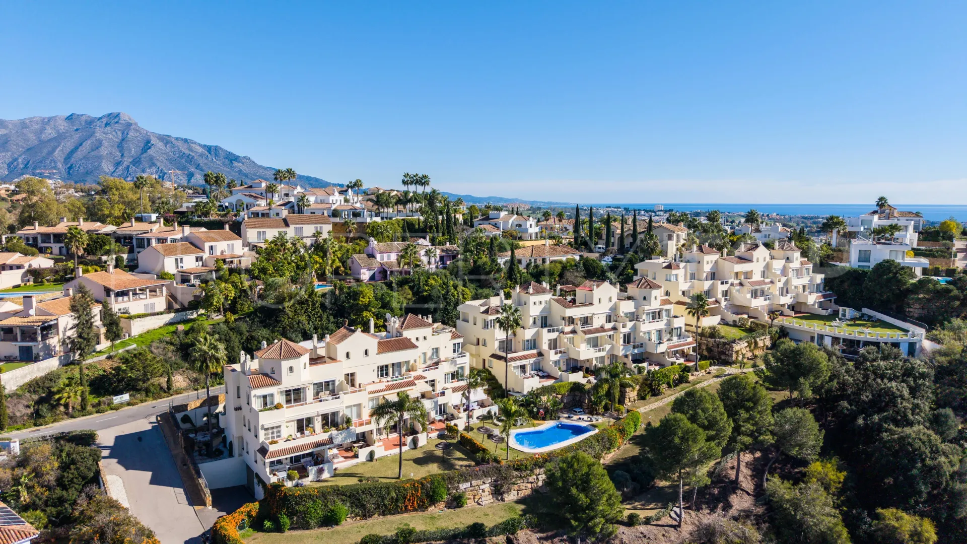 Se vende apartamento de 3 dormitorios en Benahavis