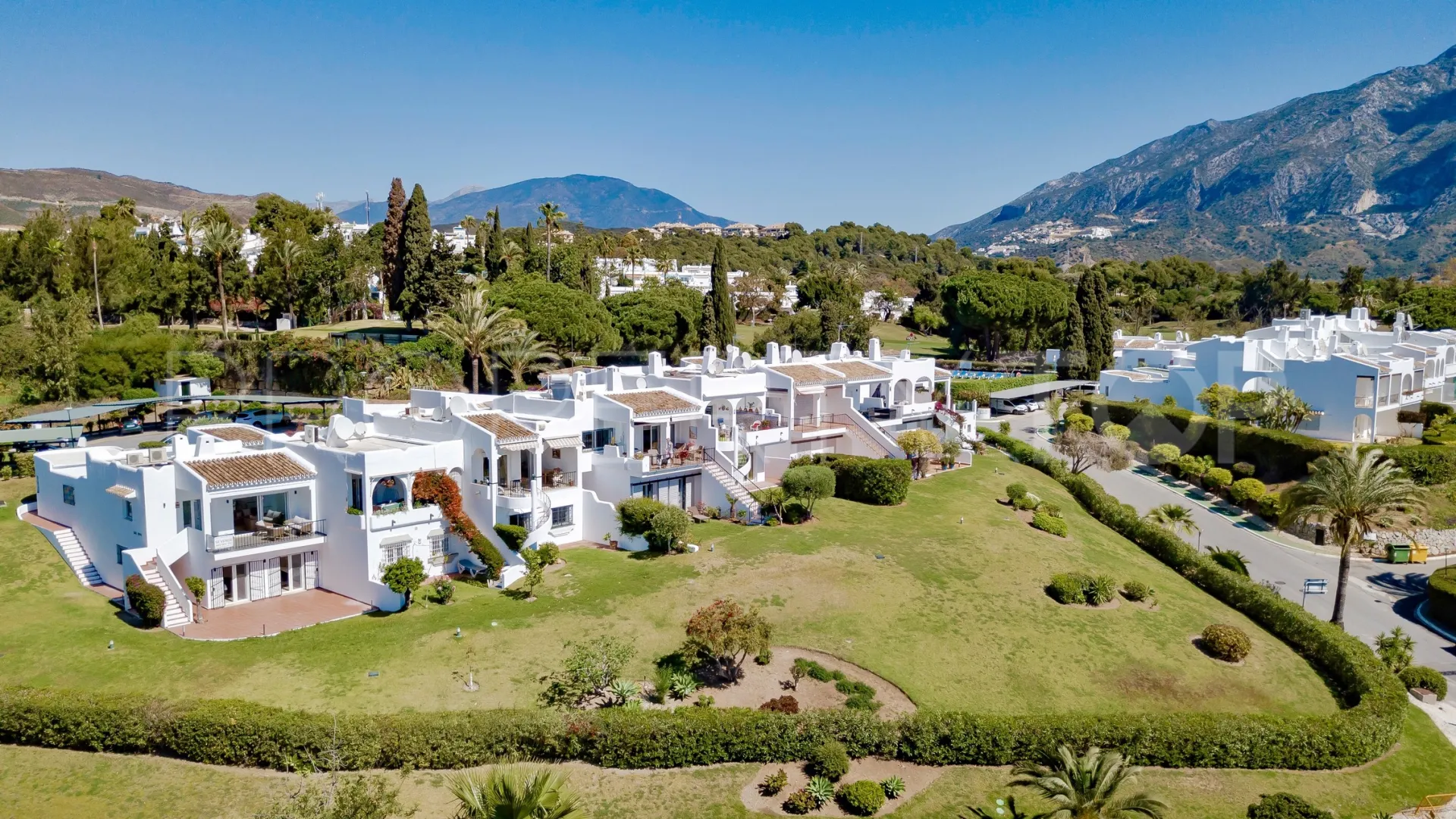 Adosado en venta en Nueva Andalucia