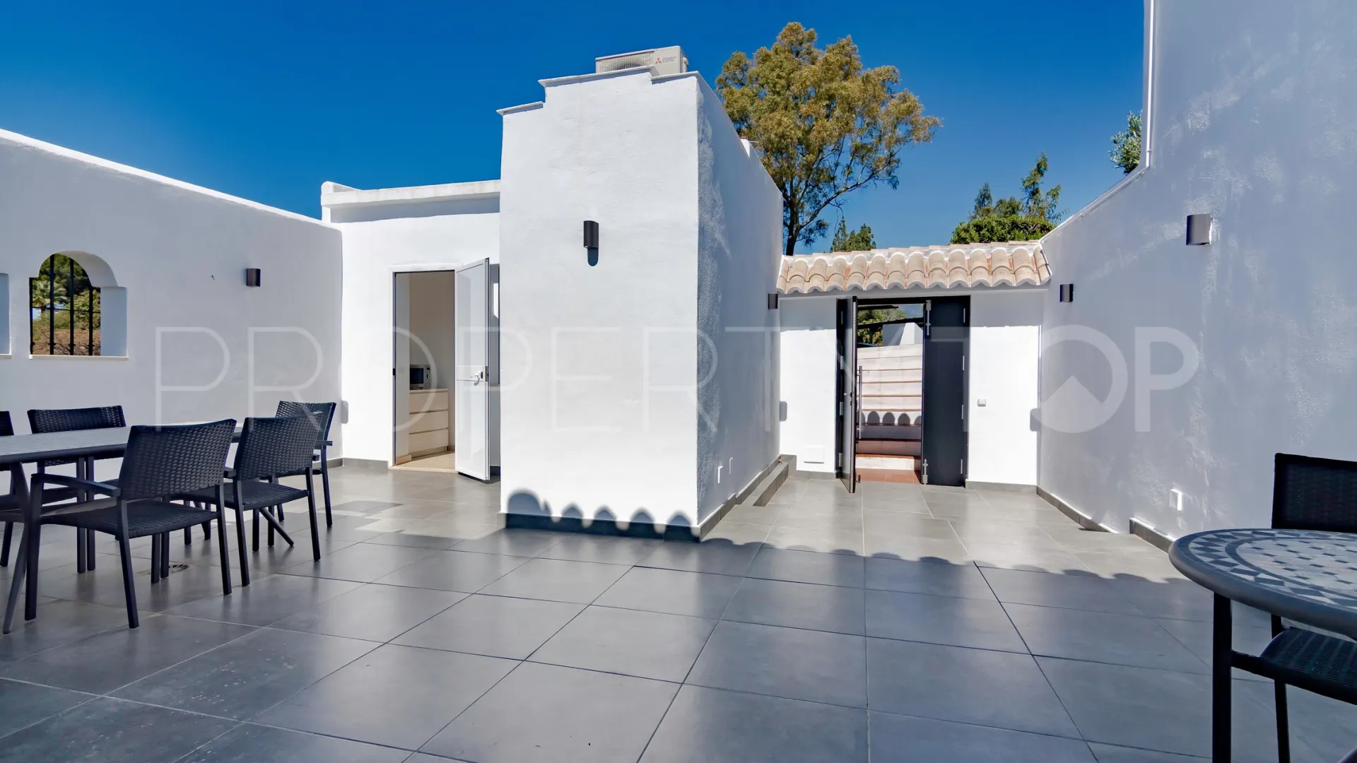 Adosado en venta en Nueva Andalucia
