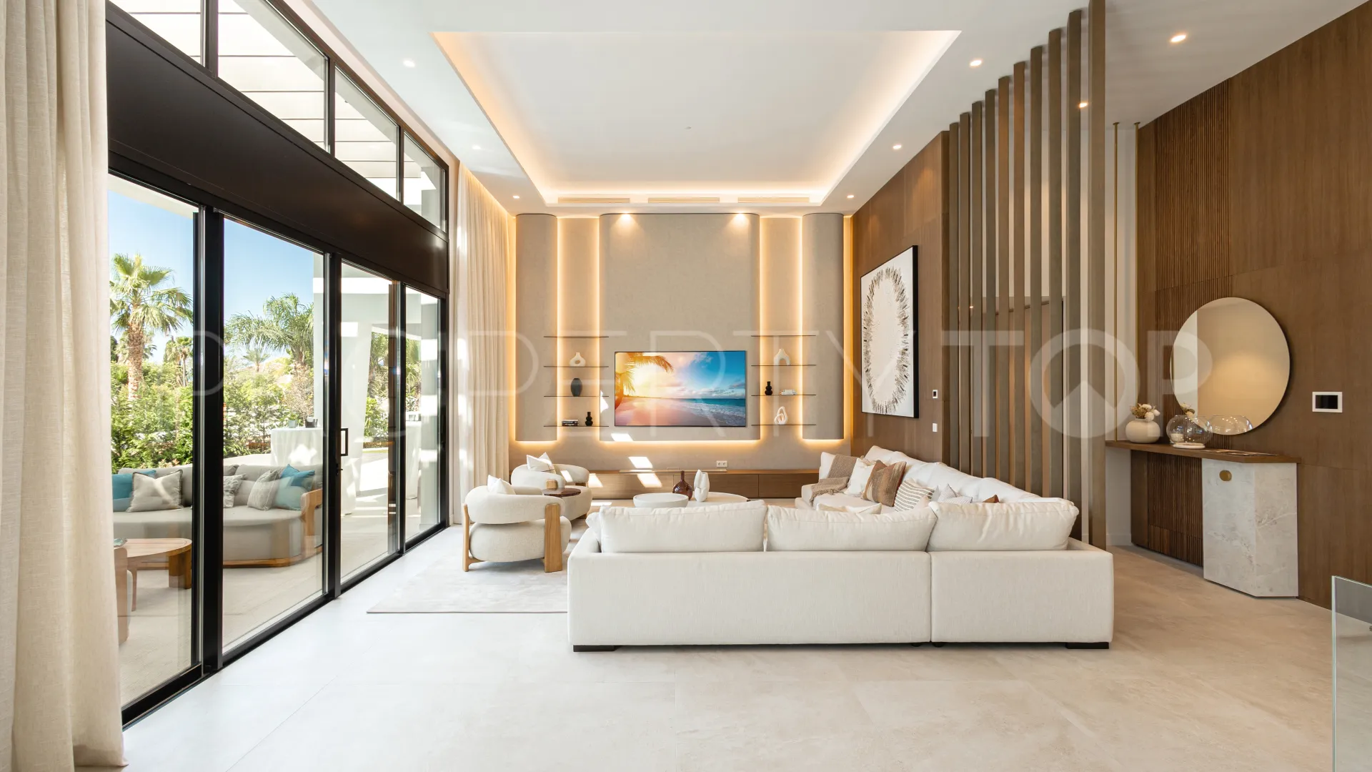For sale Nueva Andalucia 4 bedrooms villa