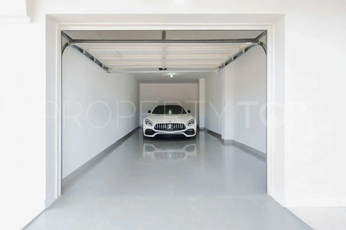 Se vende adosado en Nueva Andalucia