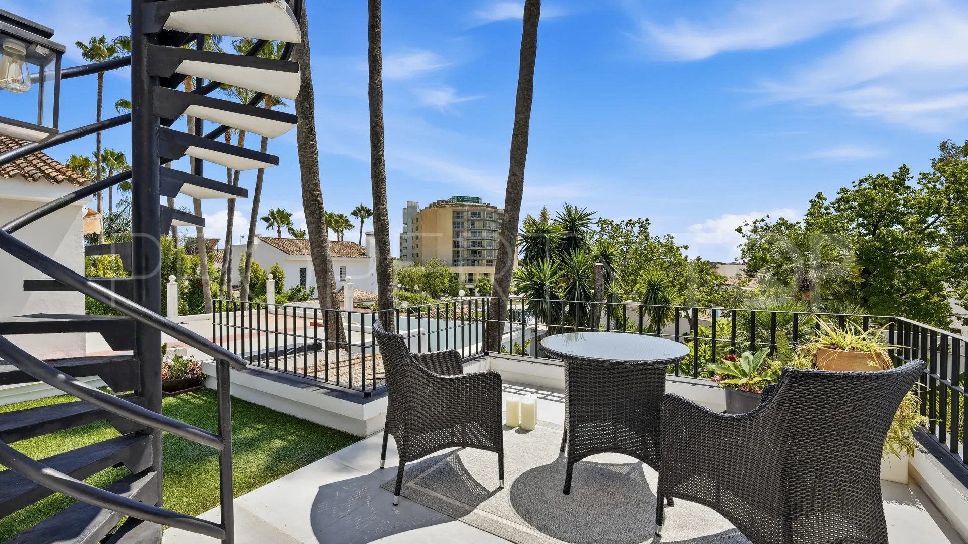 For sale Isdabe villa with 3 bedrooms