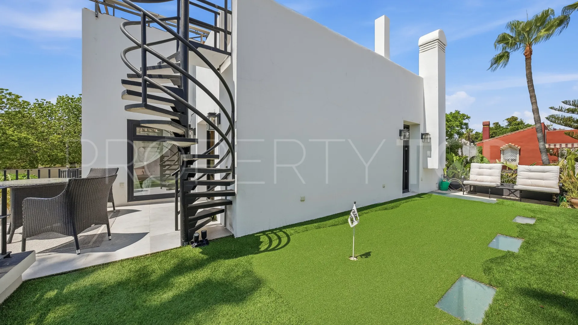 For sale Isdabe villa with 3 bedrooms