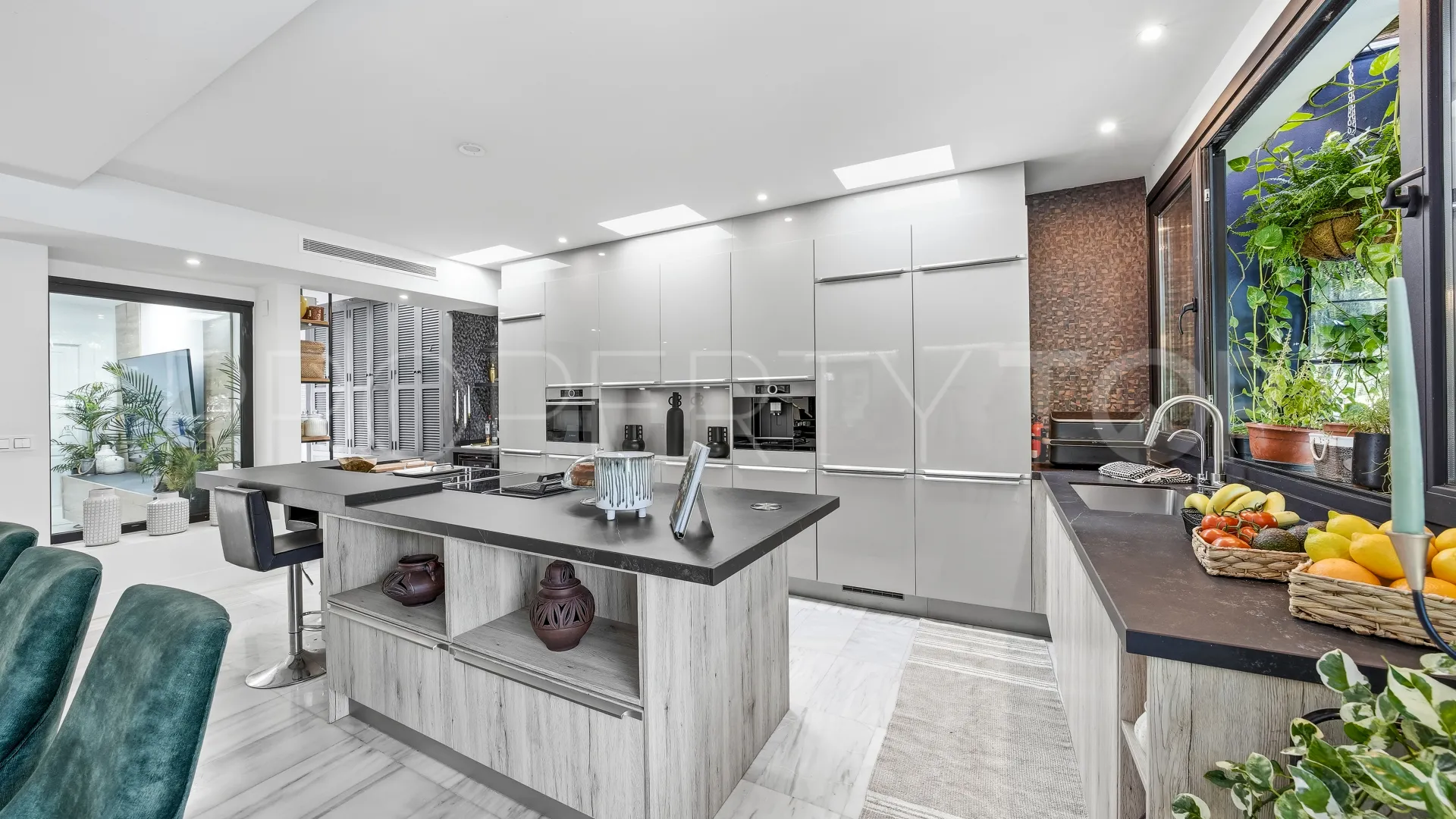 For sale Isdabe villa with 3 bedrooms