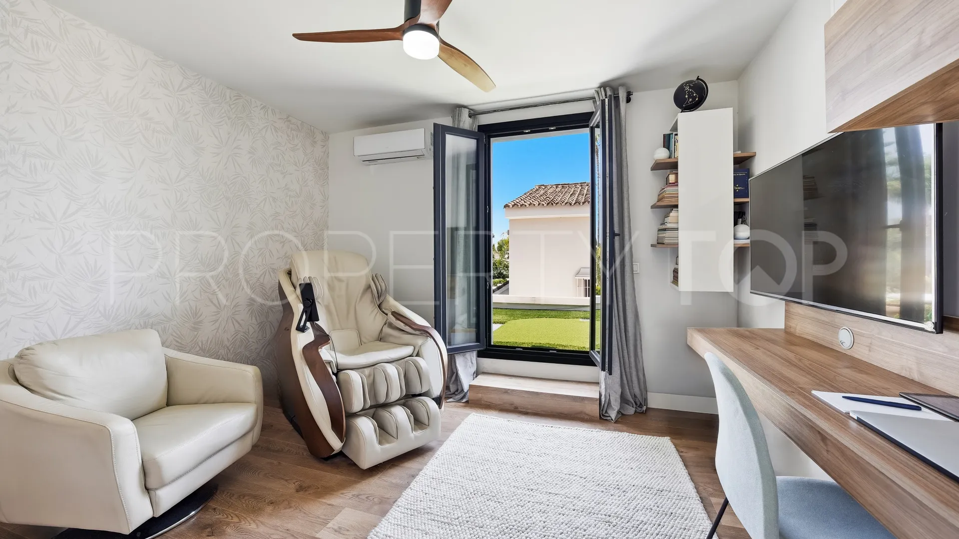 For sale Isdabe villa with 3 bedrooms