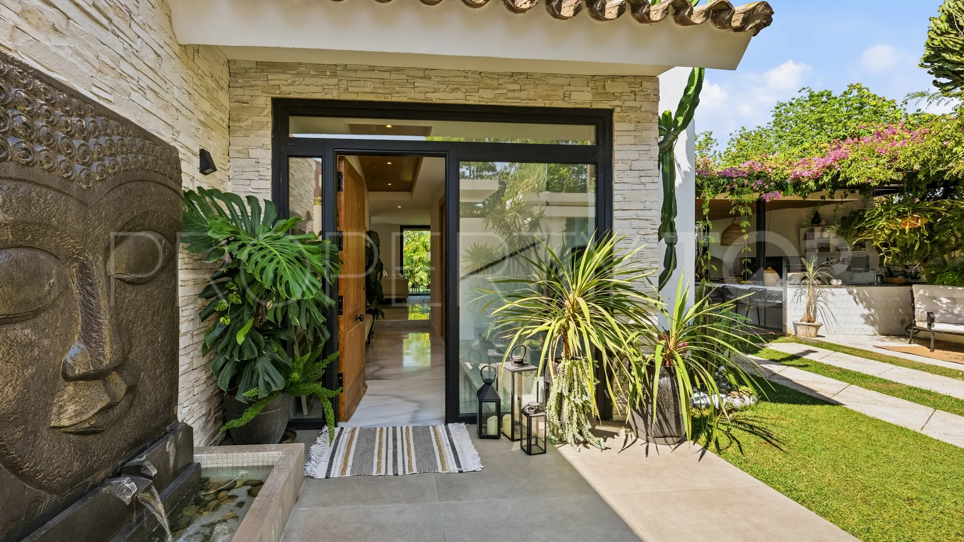For sale Isdabe villa with 3 bedrooms