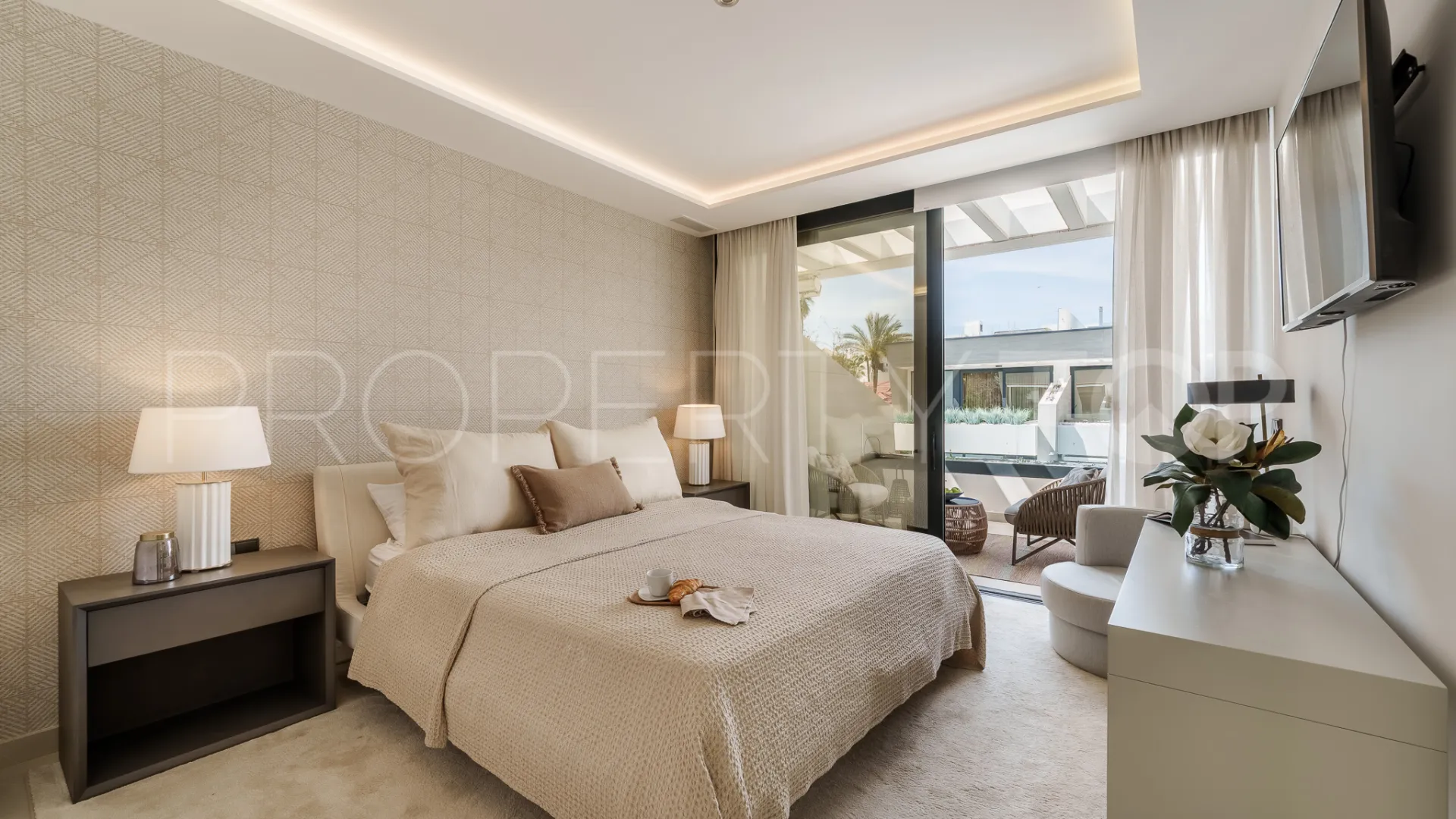 For sale semi detached house in Marbella - Puerto Banus with 5 bedrooms