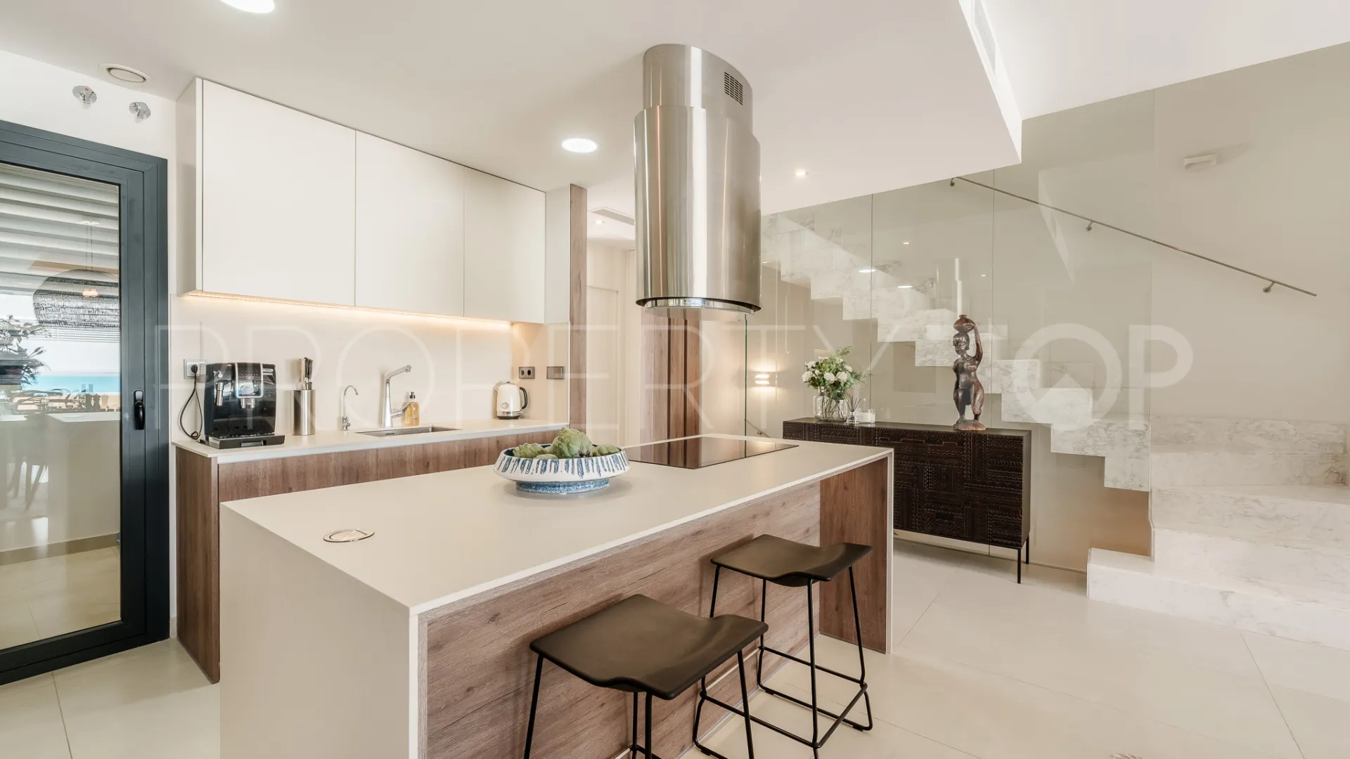 For sale semi detached house in Marbella - Puerto Banus with 5 bedrooms