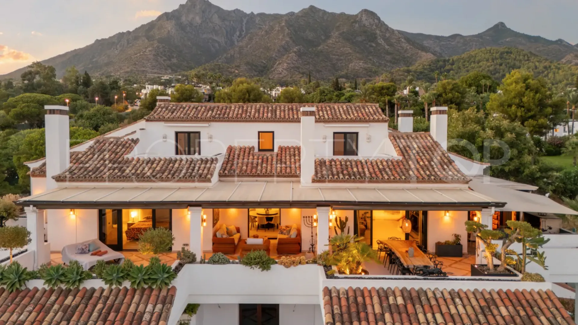 Monte Paraiso Country Club duplex penthouse for sale