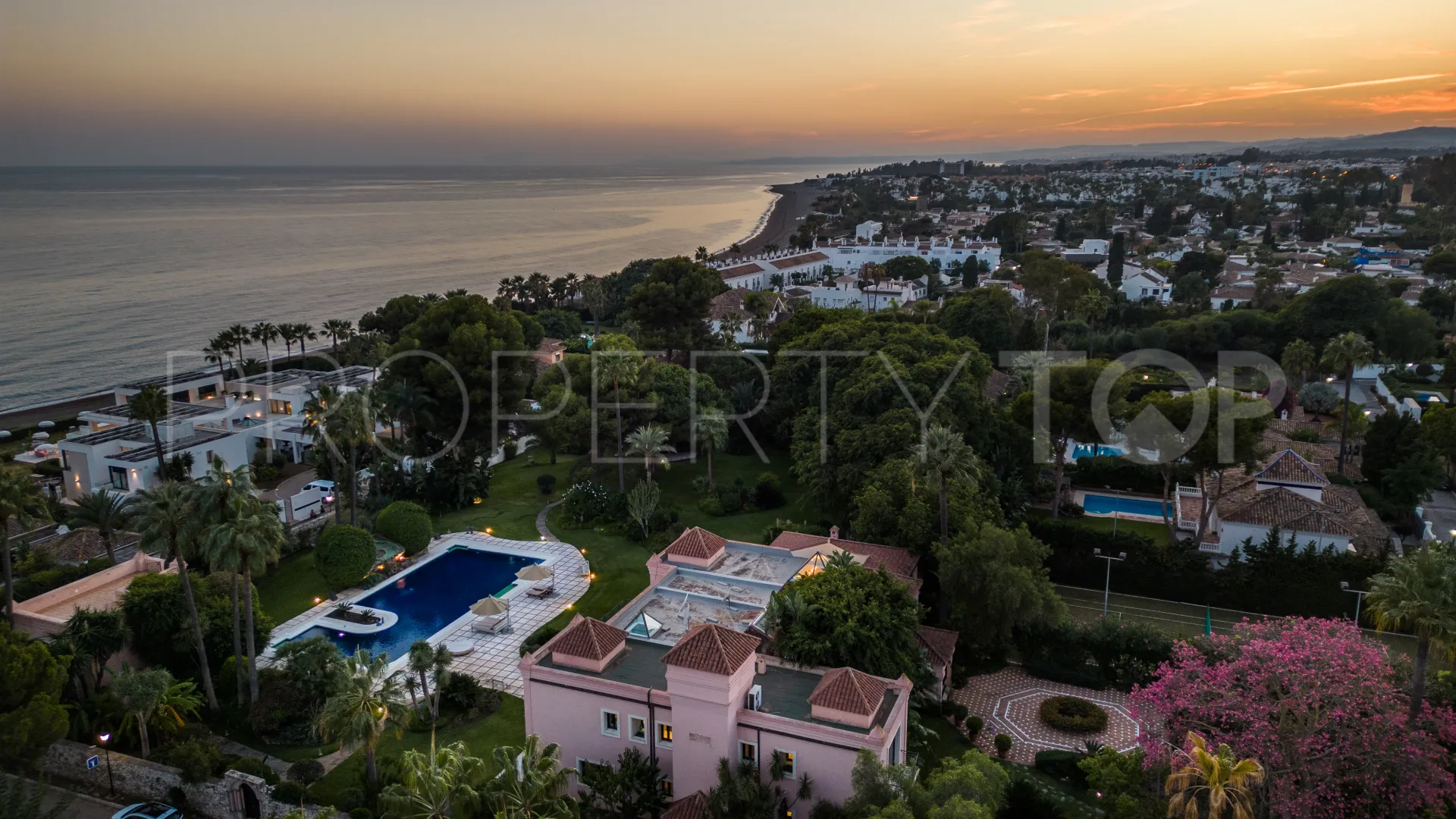 For sale villa in Paraiso Barronal