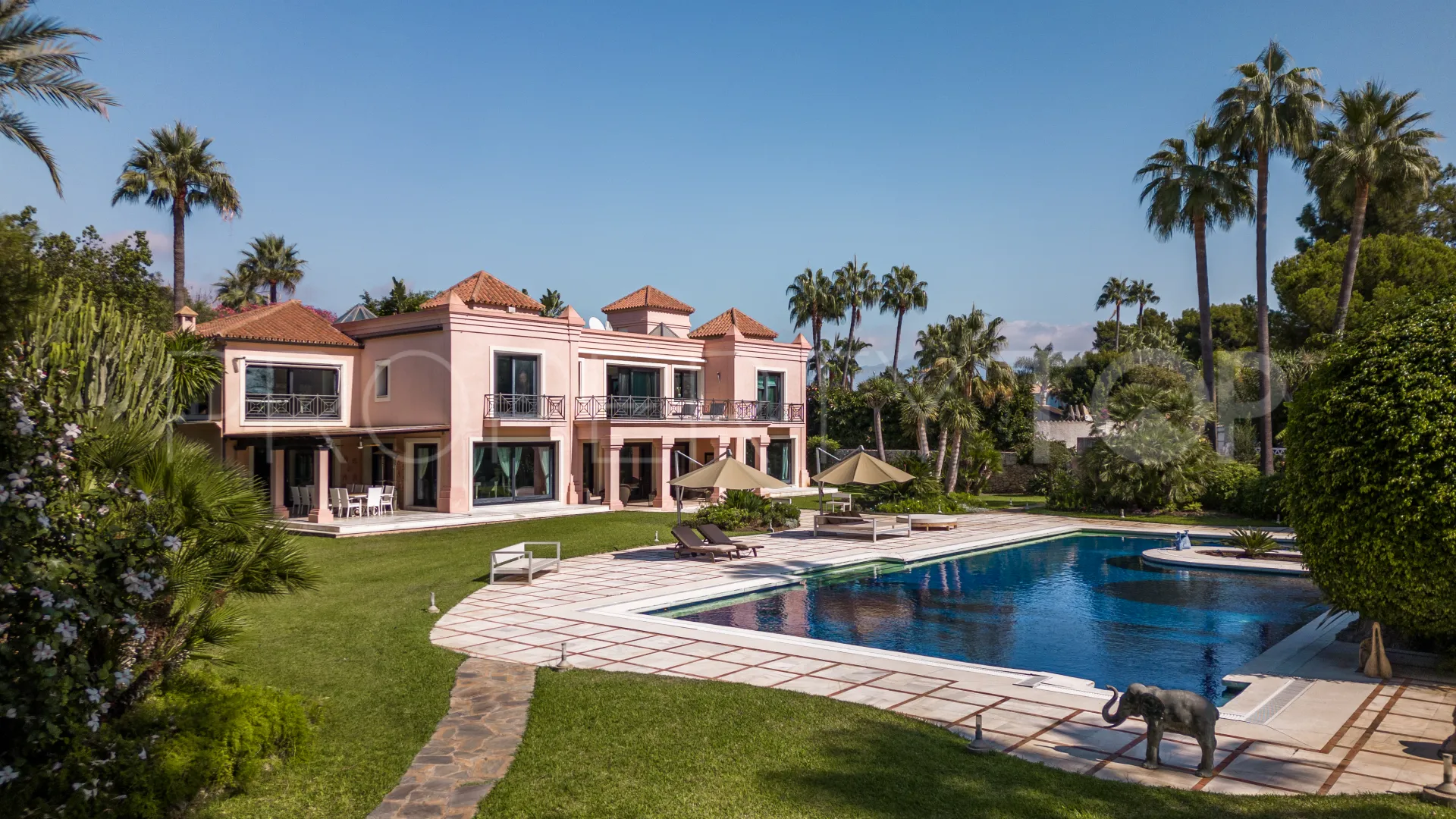 For sale villa in Paraiso Barronal