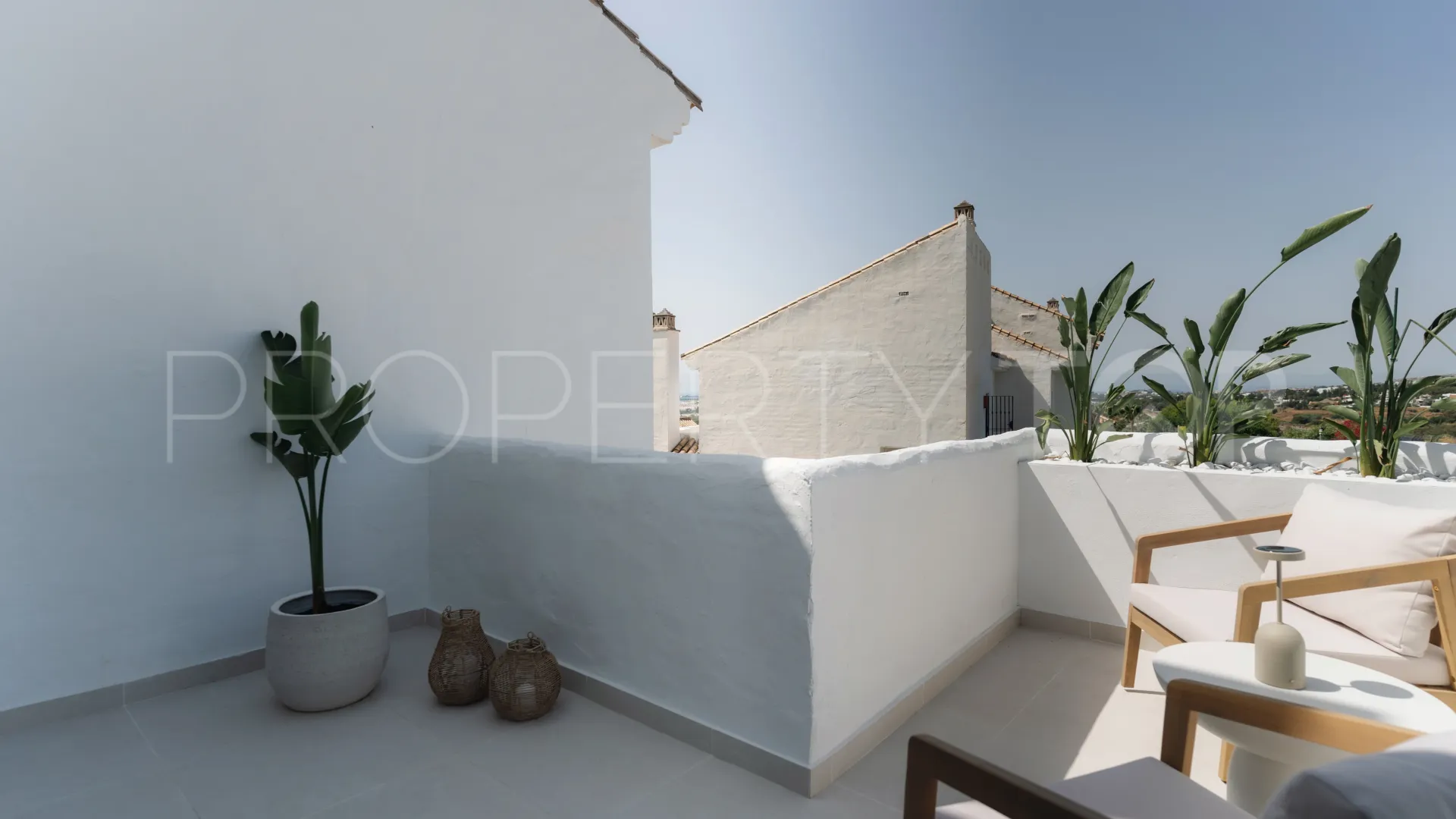 Nueva Andalucia, Ático de 3 dormitorios a la venta