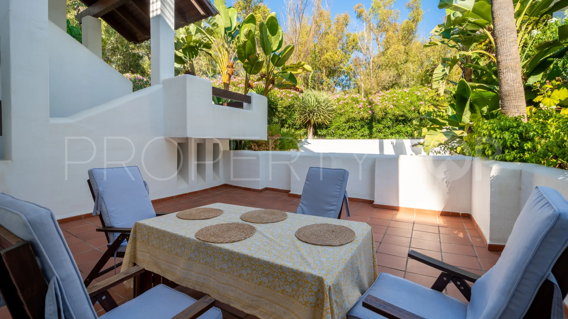 Comprar apartamento planta baja en Alcazaba Beach