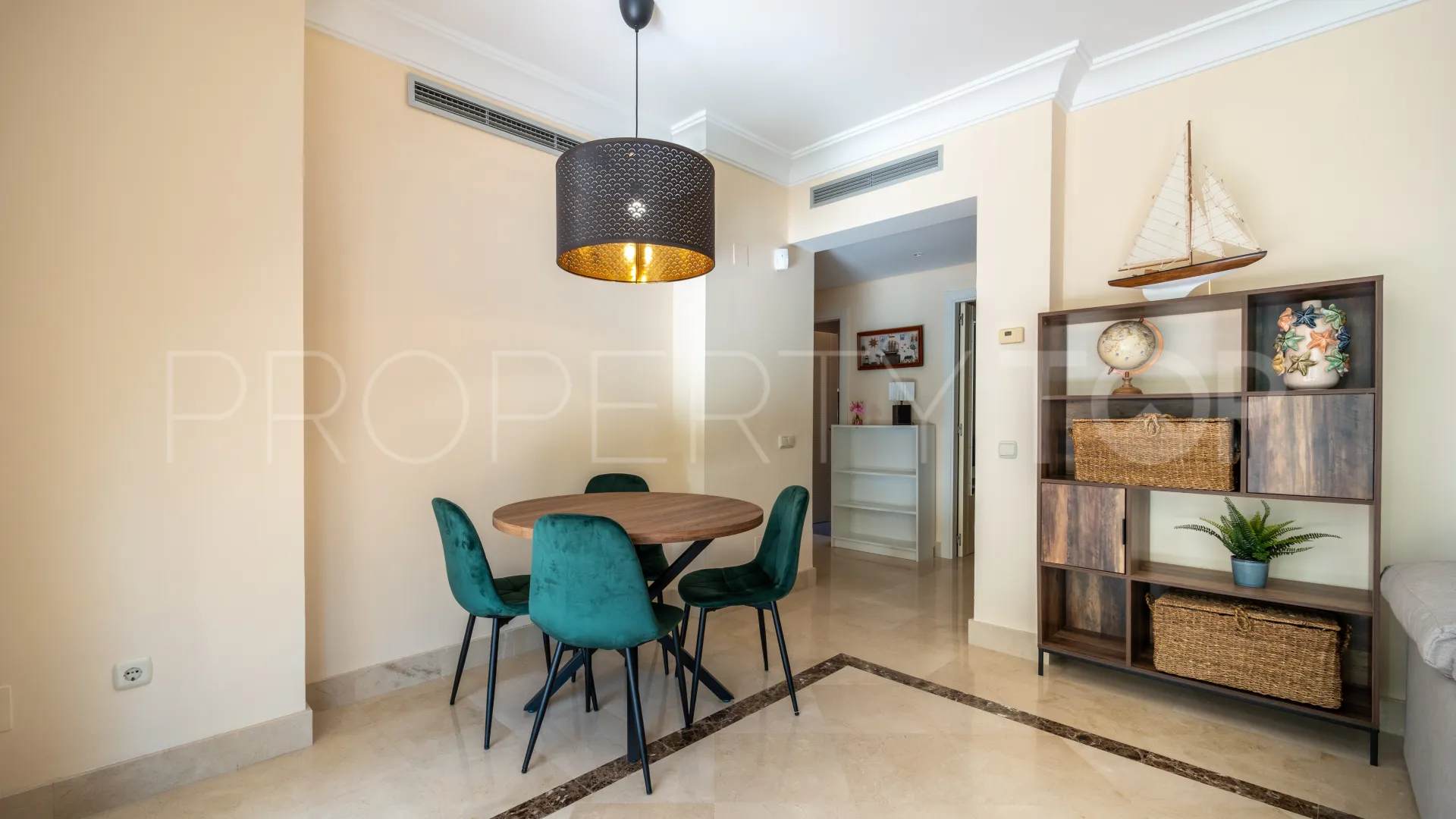 Comprar apartamento planta baja en Alcazaba Beach