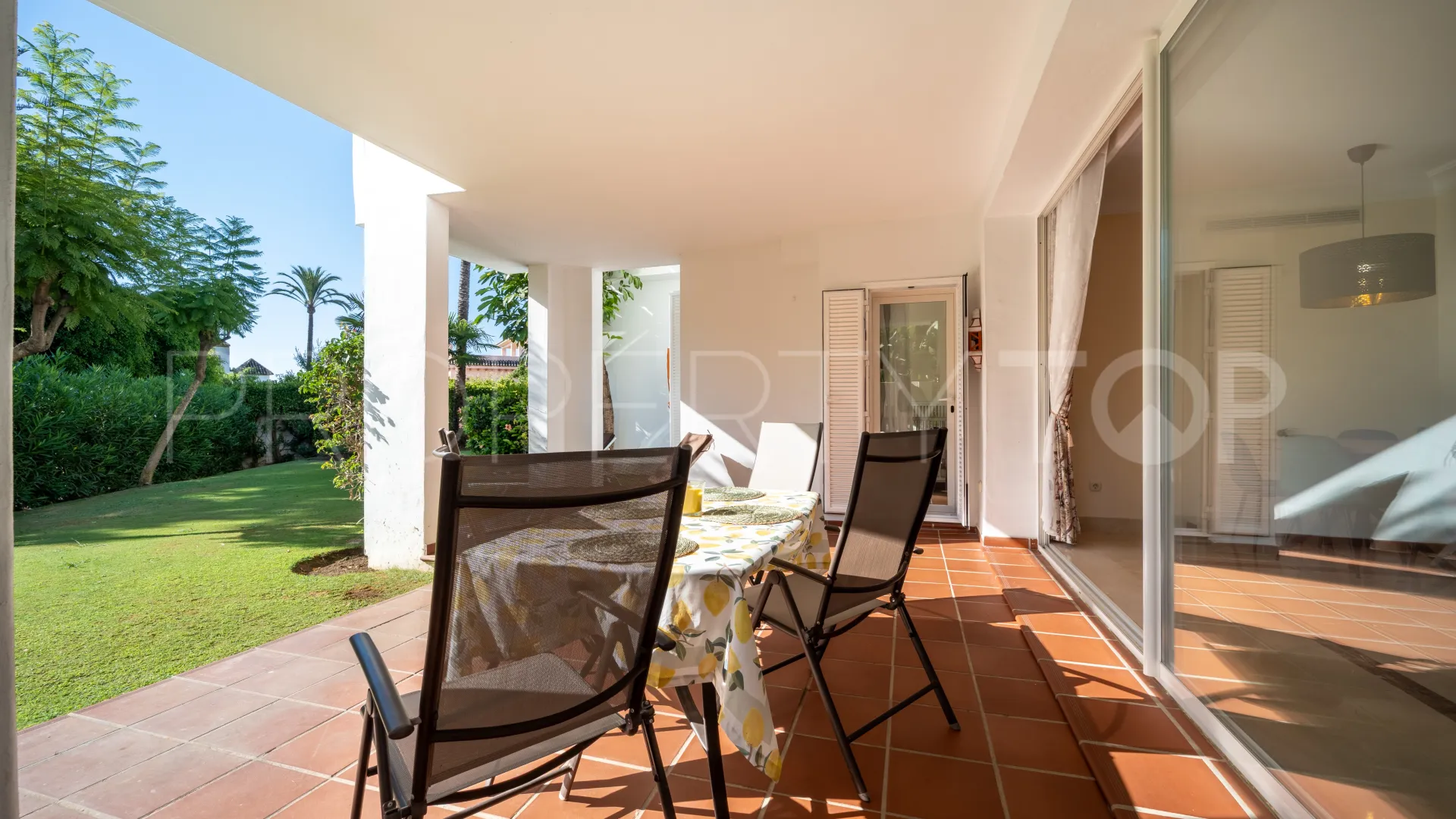 Comprar apartamento planta baja en Alcazaba Beach
