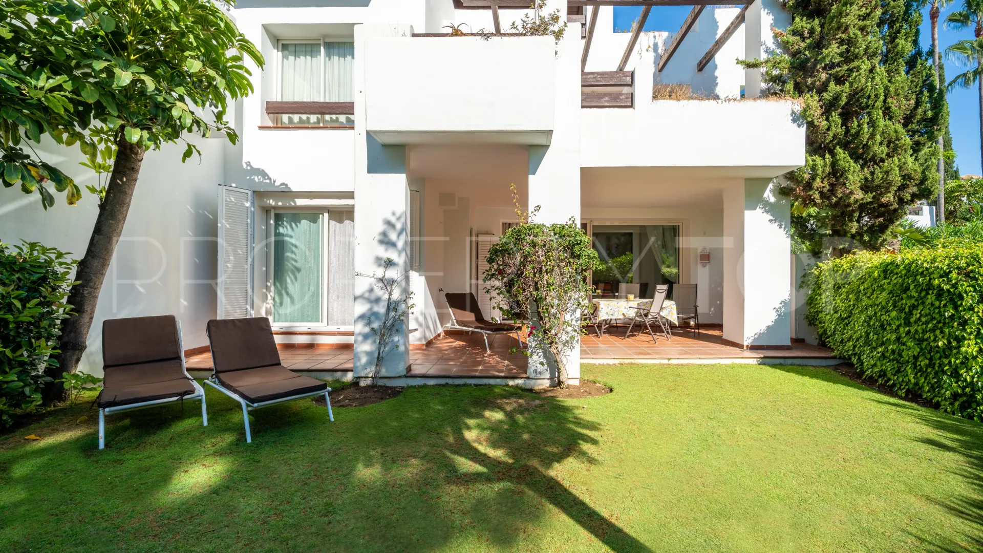 Comprar apartamento planta baja en Alcazaba Beach