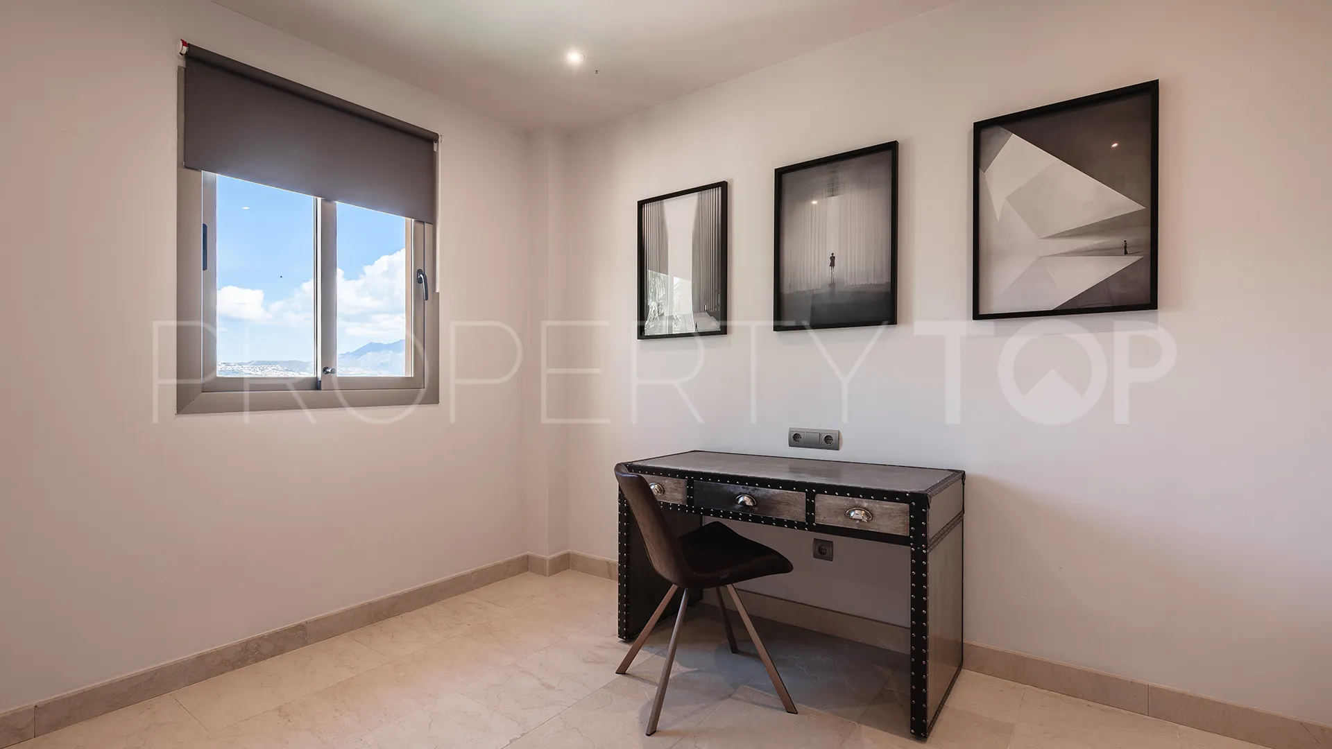 Se vende Ático en Benahavis