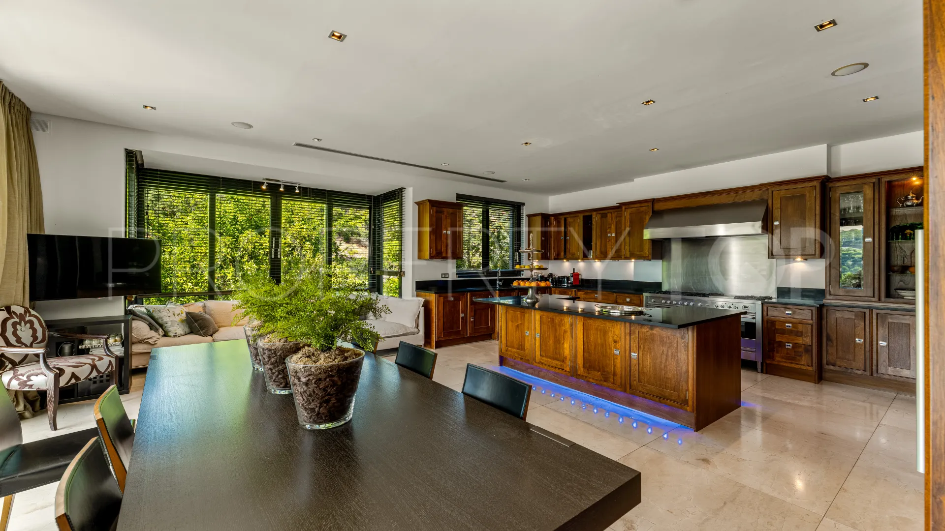 6 bedrooms villa in La Zagaleta for sale