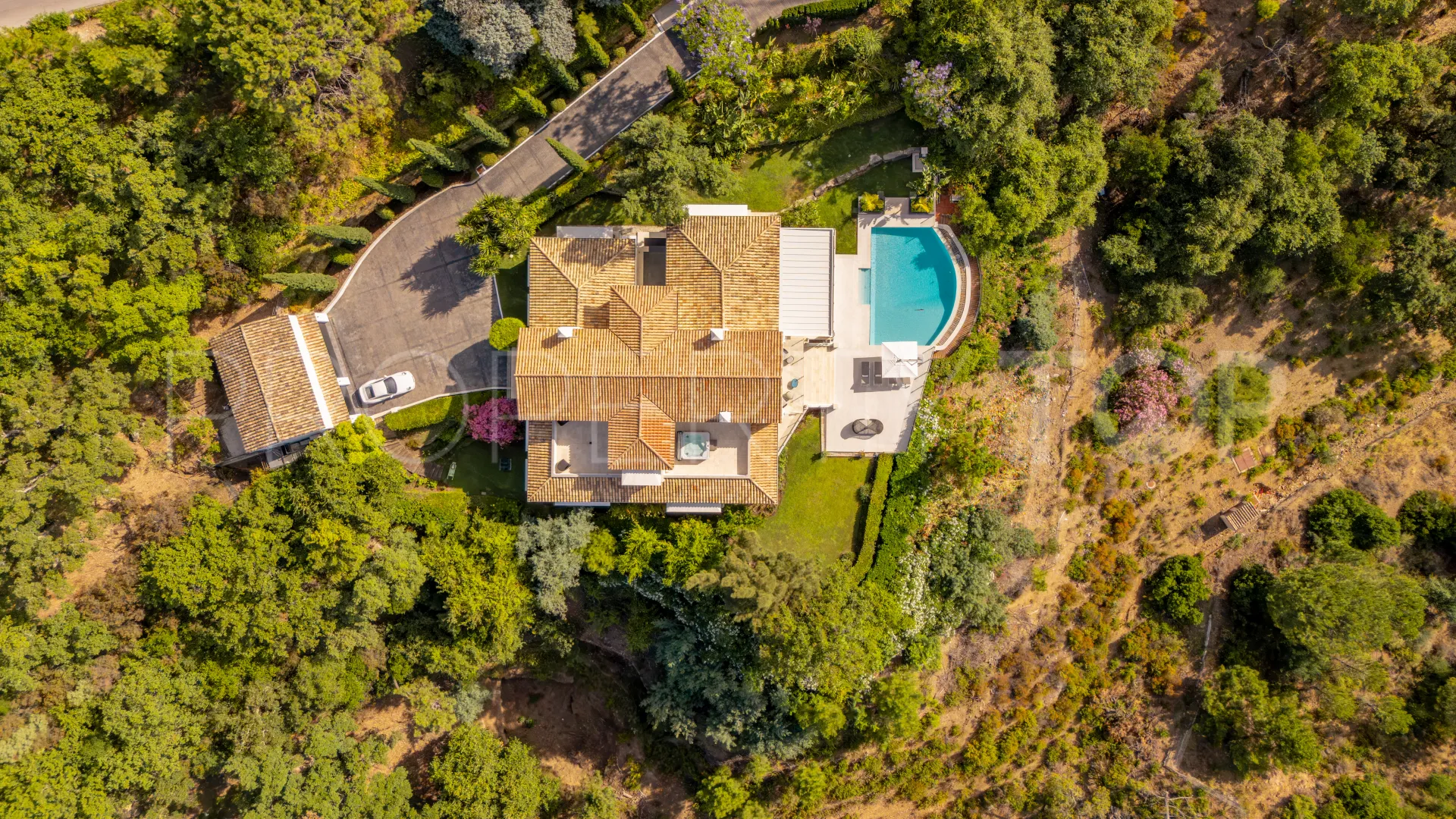 6 bedrooms villa in La Zagaleta for sale