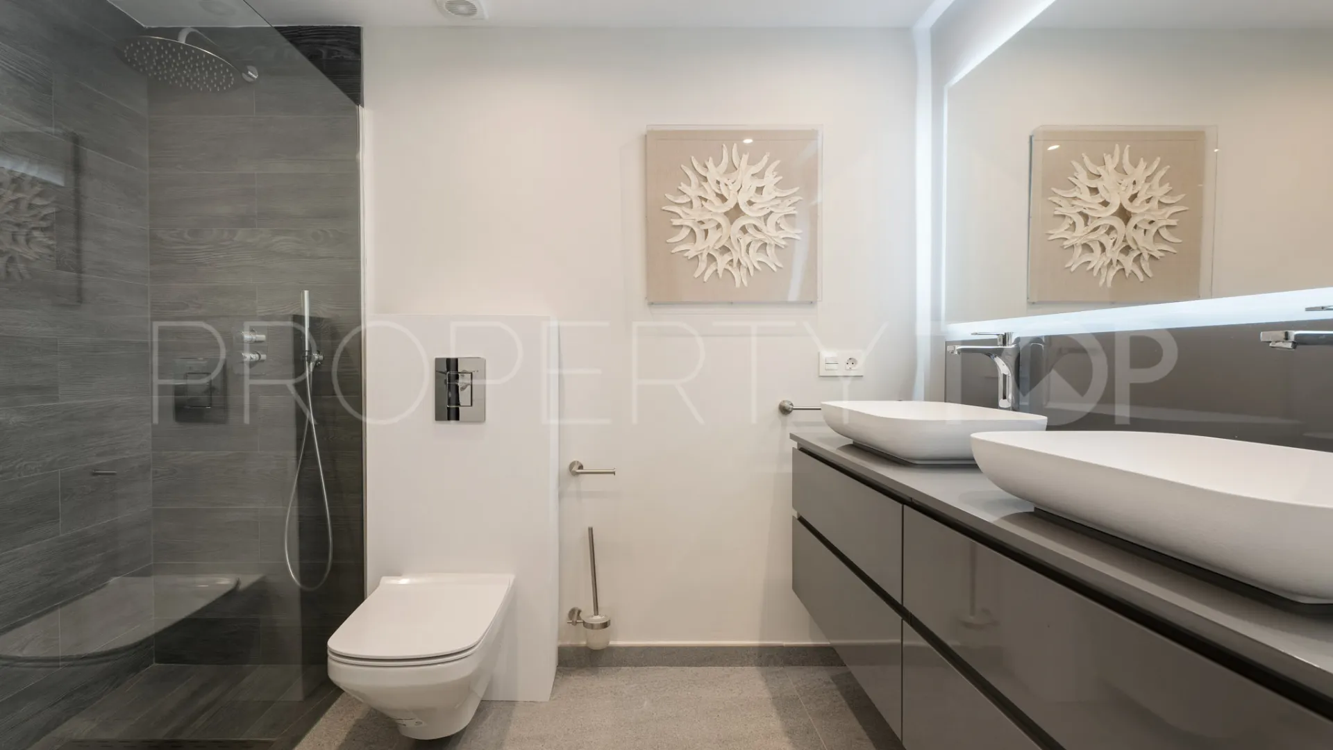Apartamento en venta en Nueva Andalucia