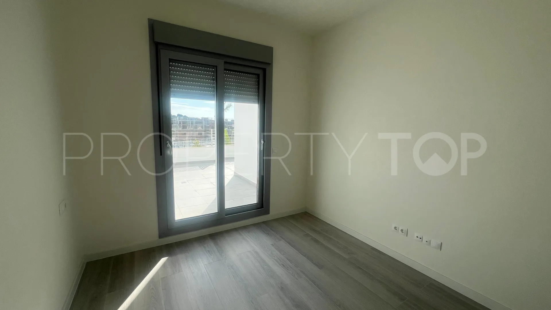 Apartamento en venta en Valle Romano de 3 dormitorios